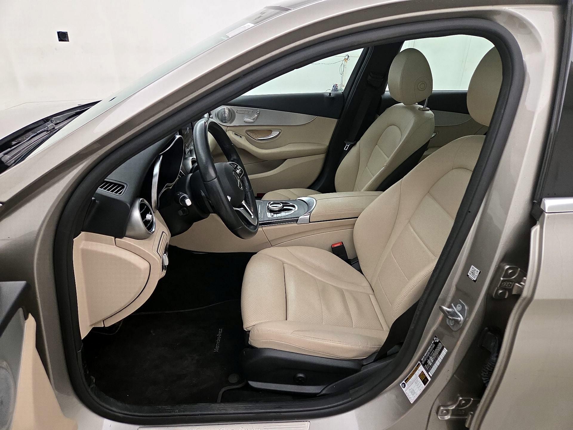 Thumbnail: 2019 Mercedes-Benz C-Class - 11