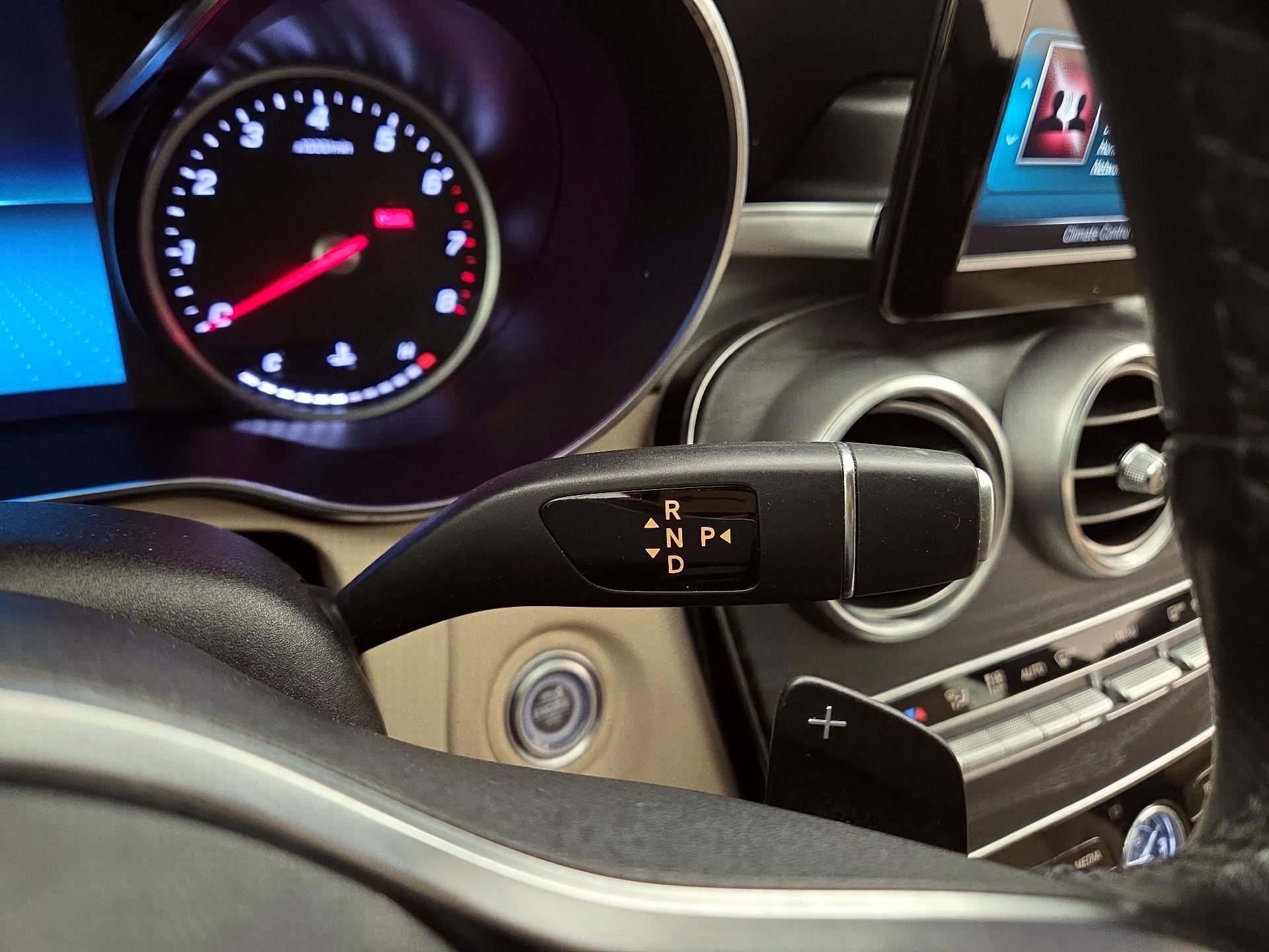 Thumbnail: 2019 Mercedes-Benz C-Class - 18