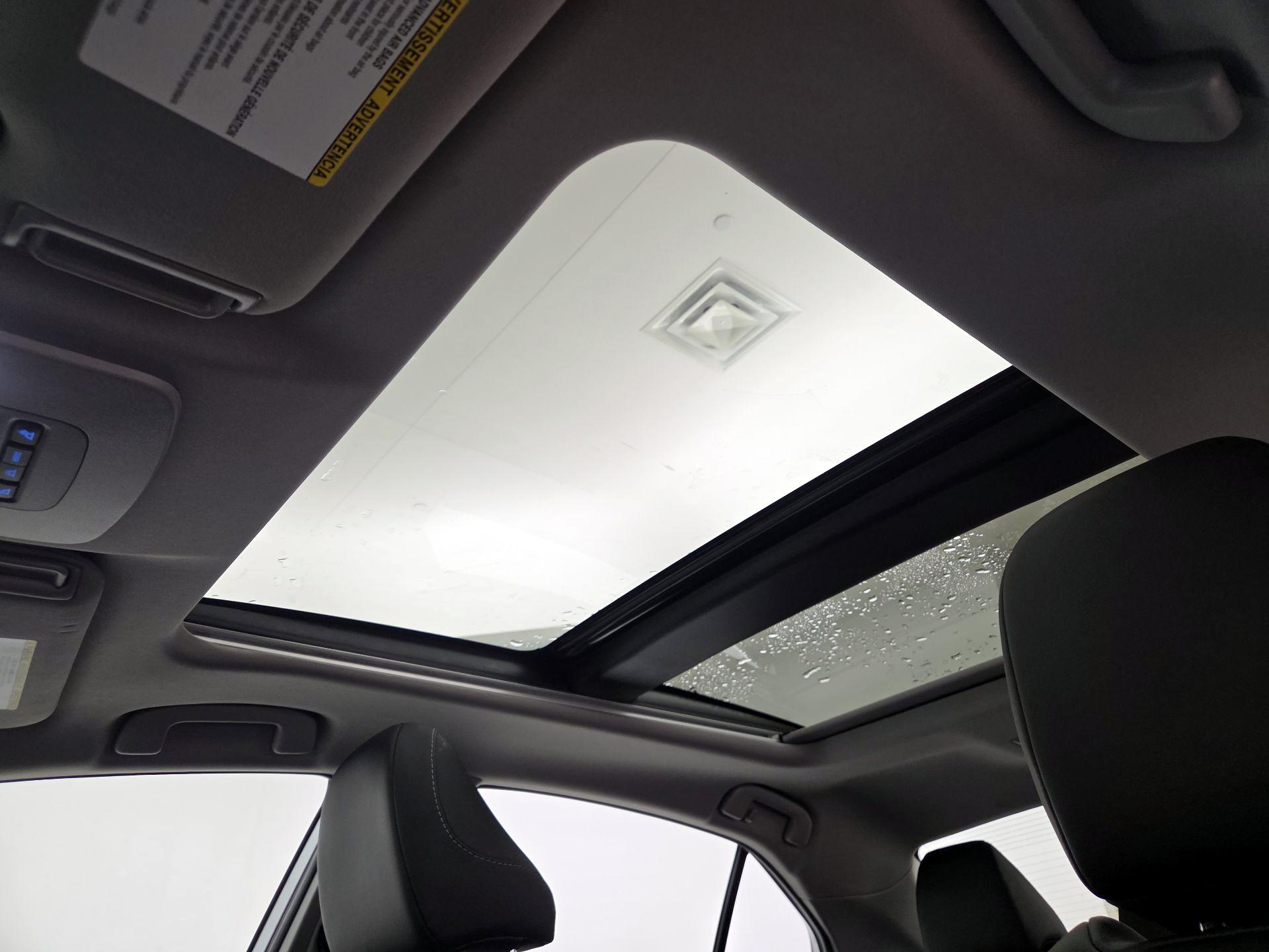 Thumbnail: 2024 Toyota Camry - 19