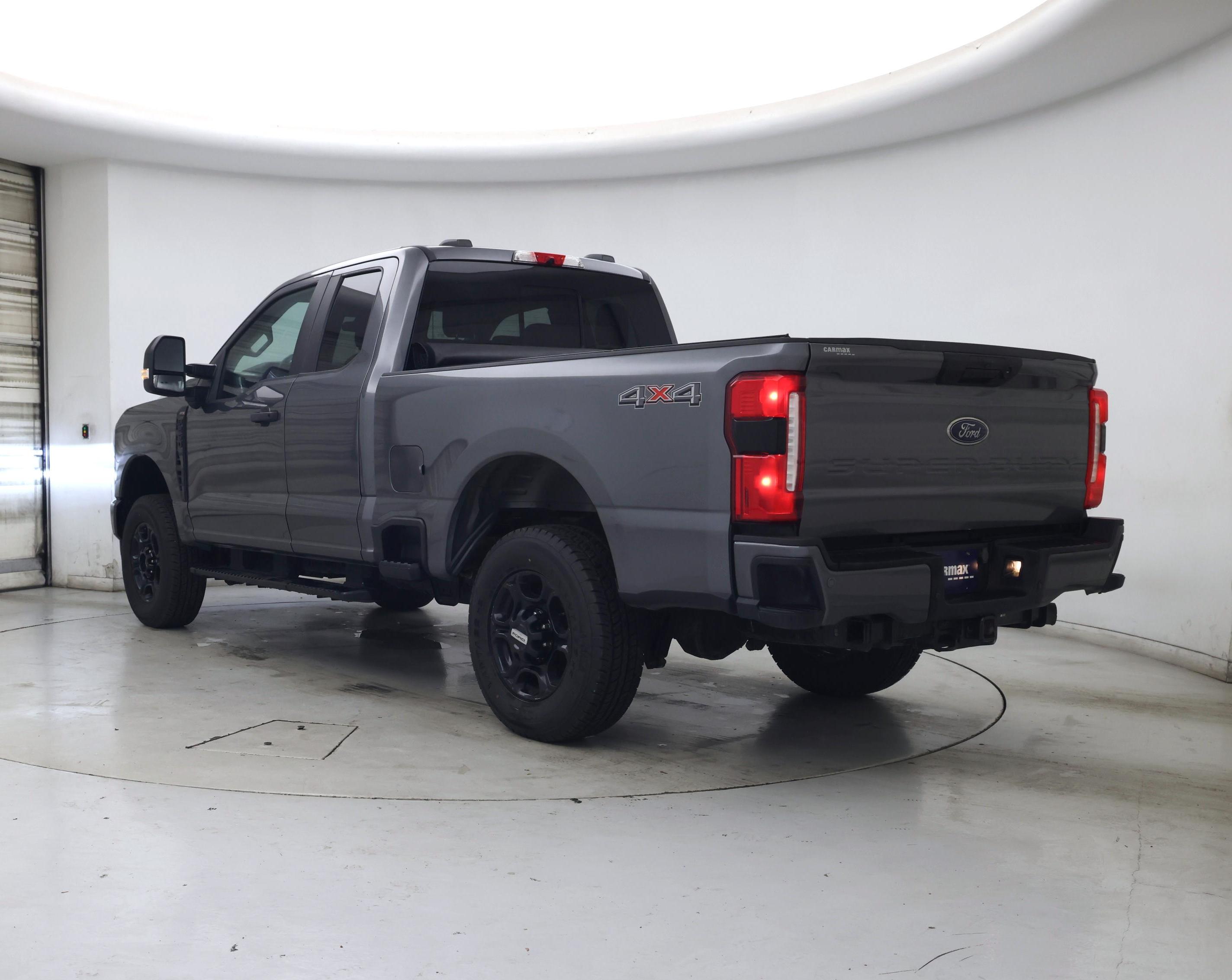 Thumbnail: 2023 Ford F-250 - 2