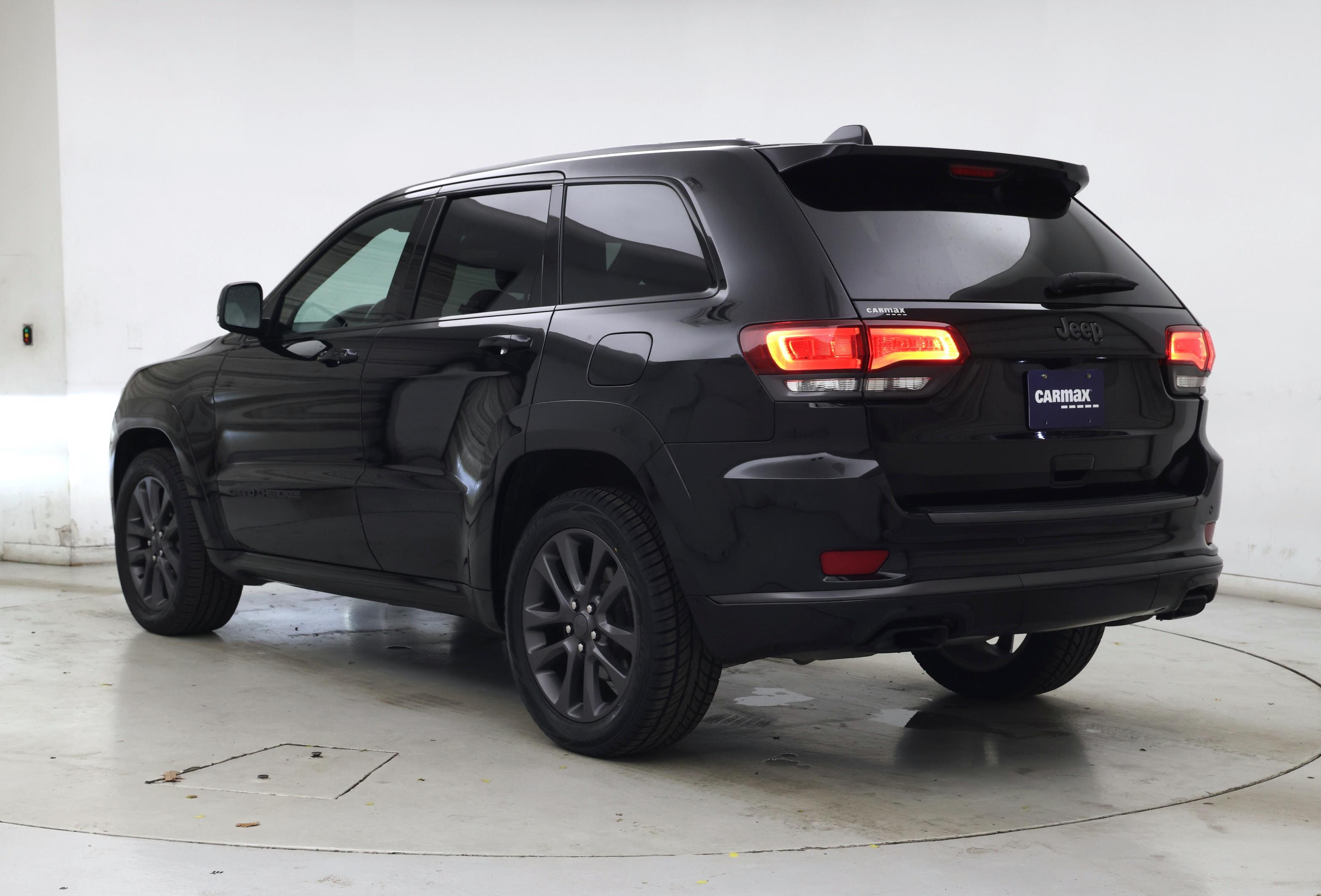 Thumbnail: 2019 Jeep Grand Cherokee - 2