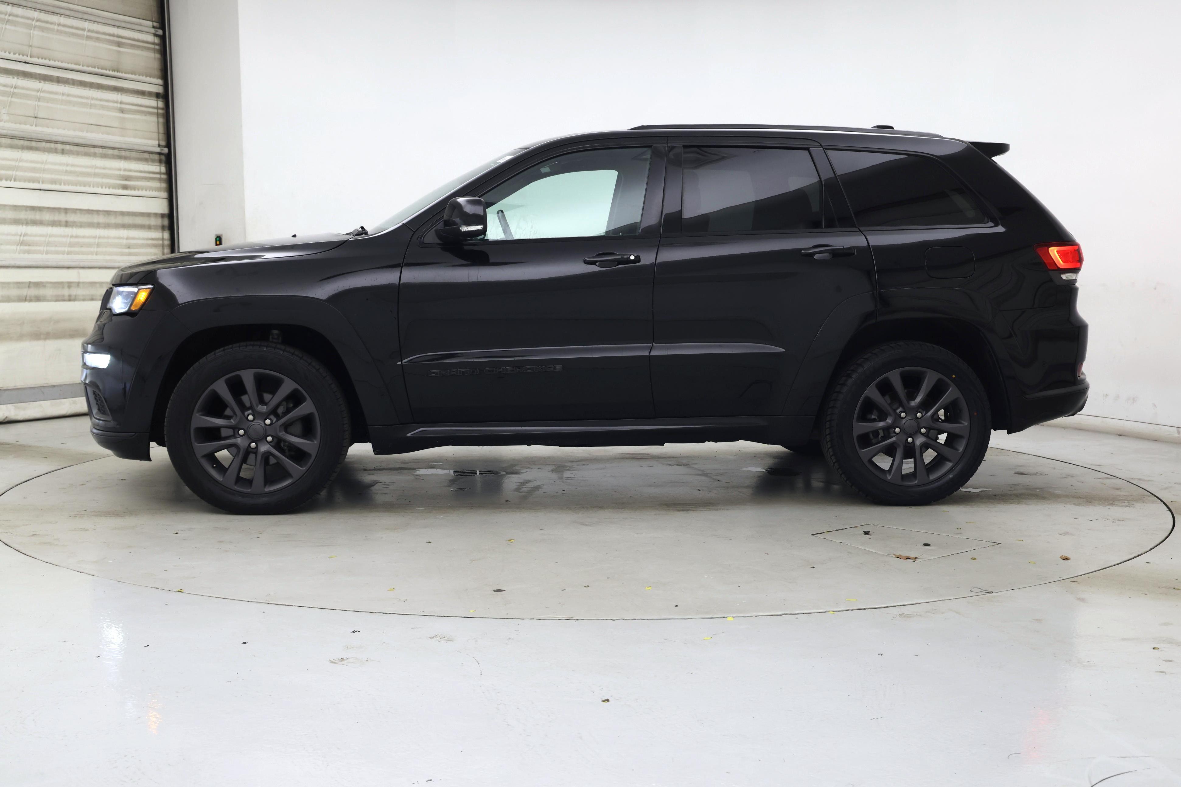 Thumbnail: 2019 Jeep Grand Cherokee - 3