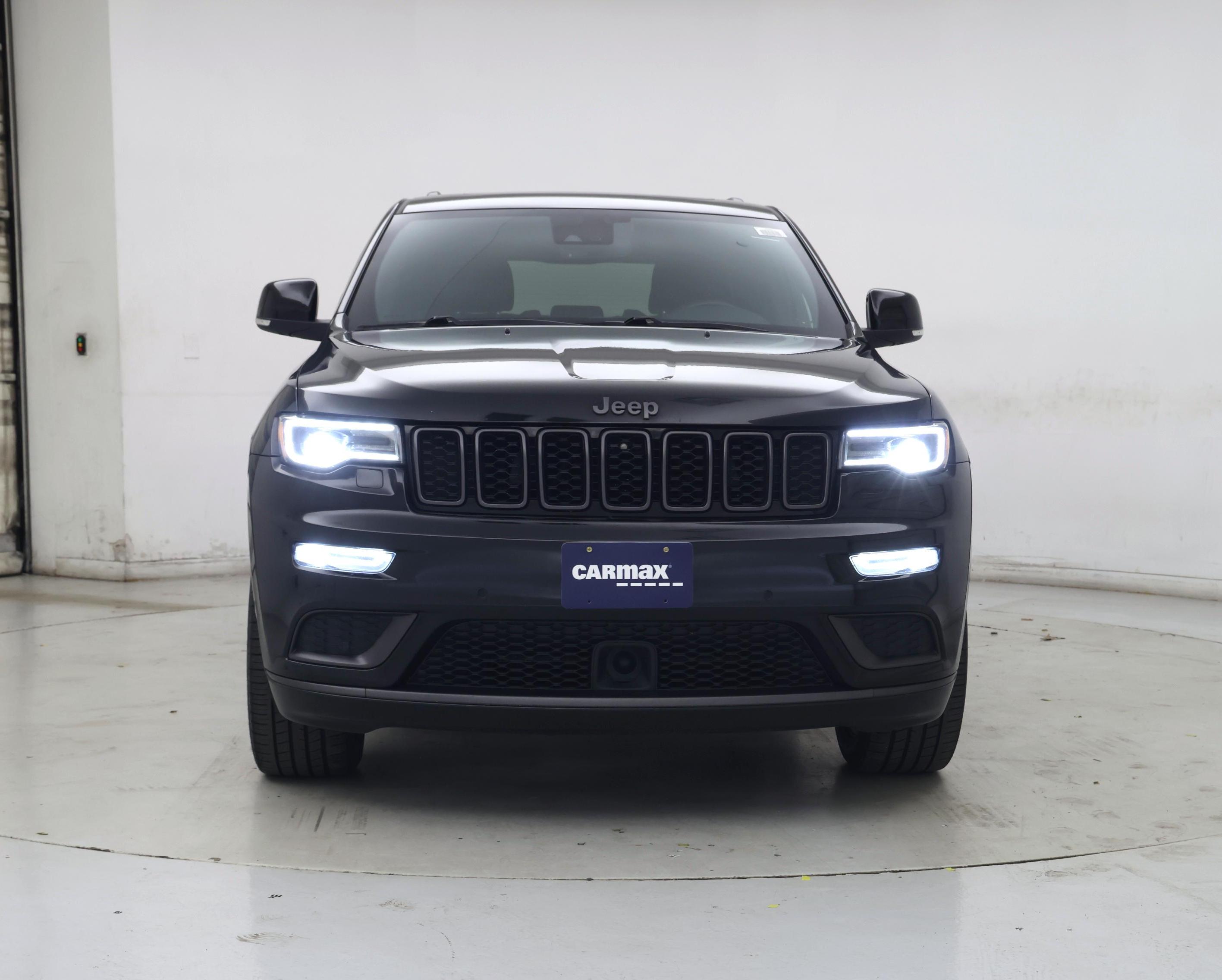 Thumbnail: 2019 Jeep Grand Cherokee - 5
