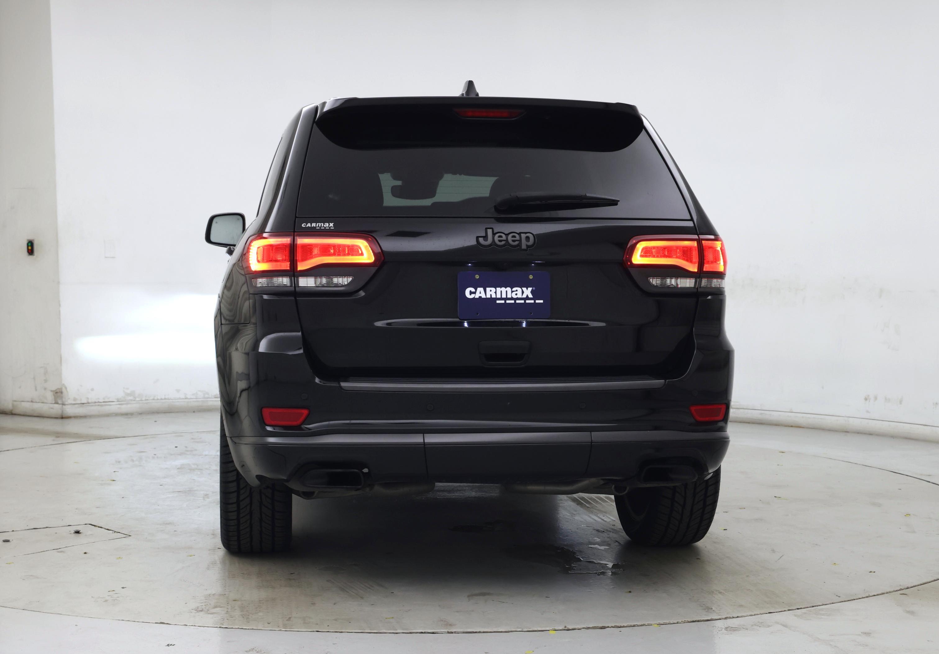 Thumbnail: 2019 Jeep Grand Cherokee - 6