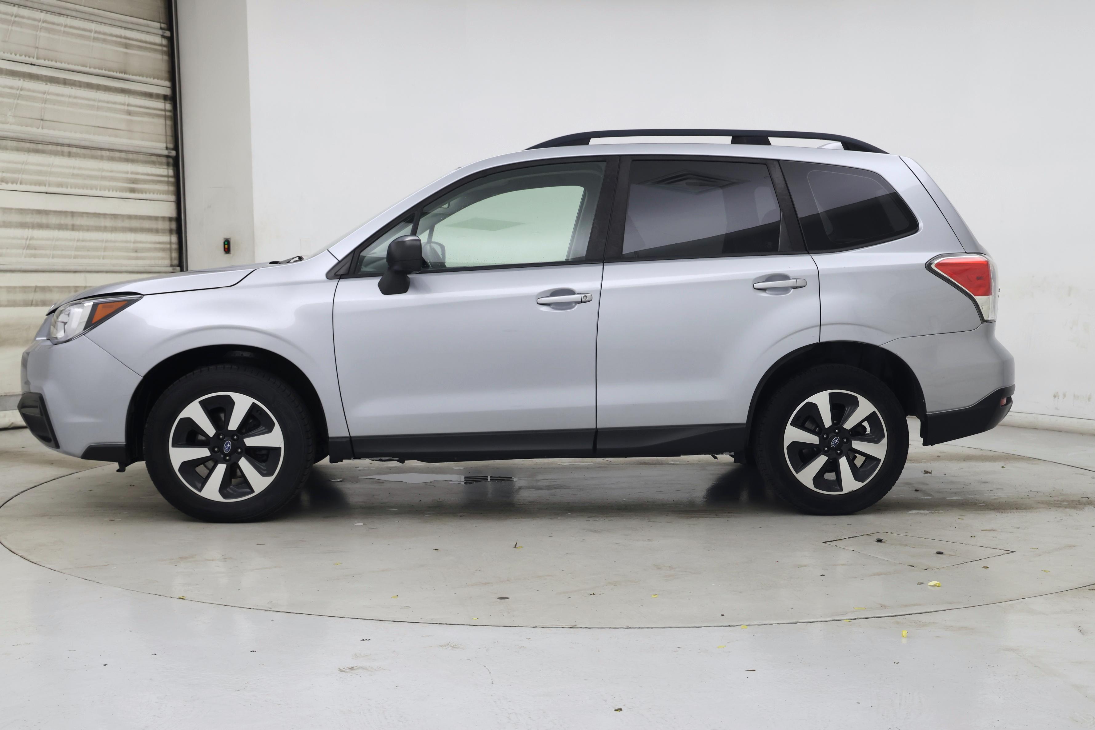 Thumbnail: 2018 Subaru Forester - 3