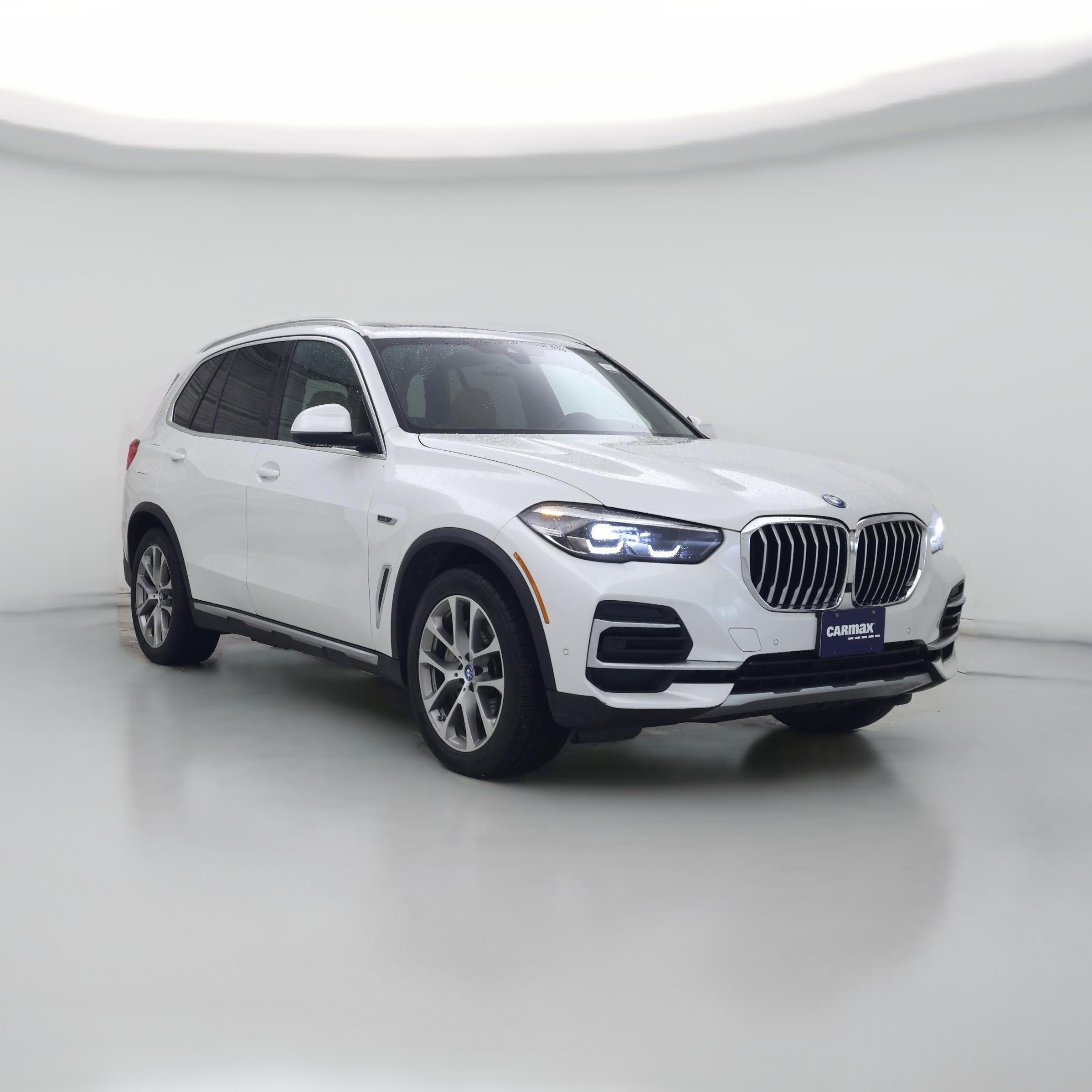 Thumbnail: 2023 BMW X5 - 1