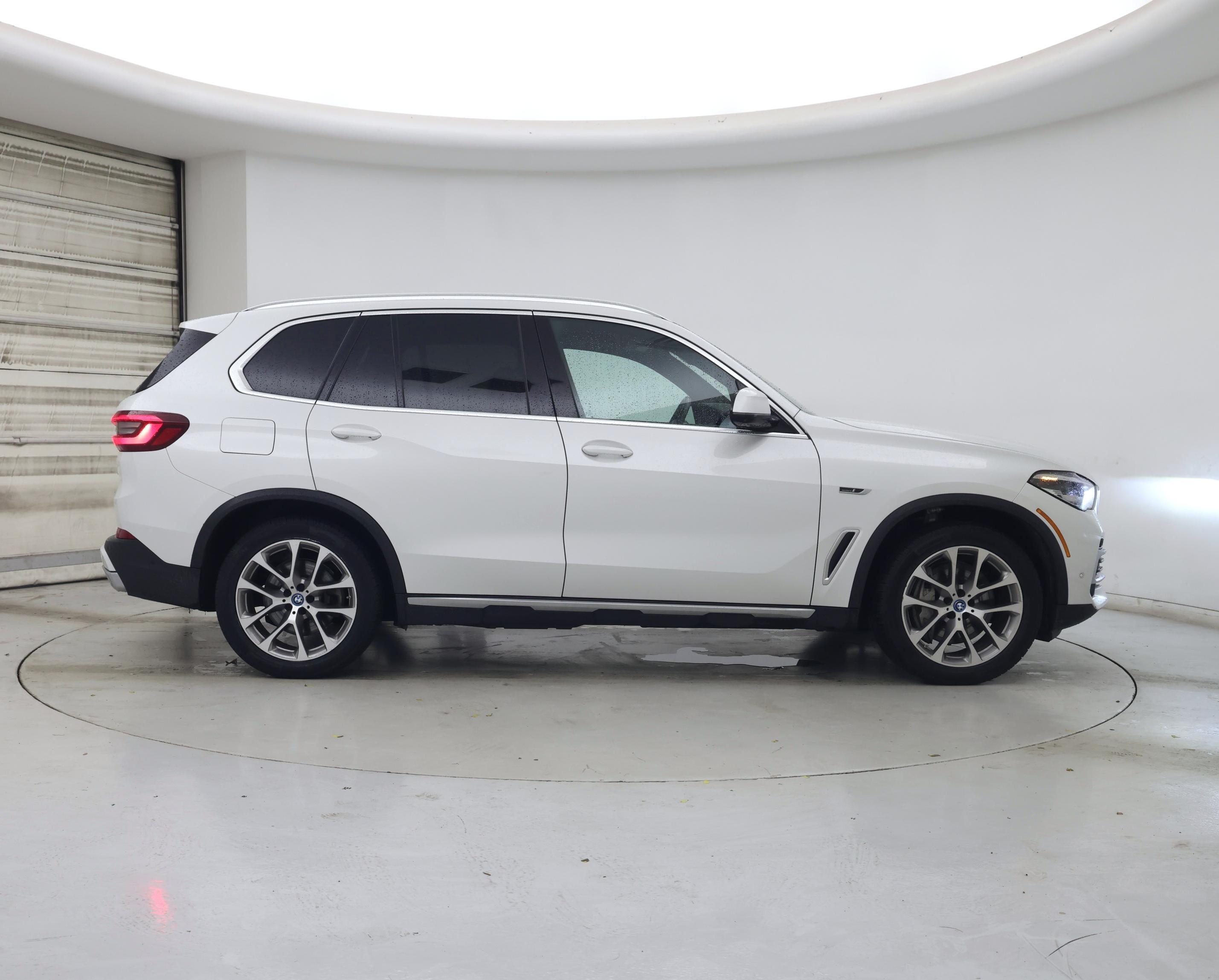 Thumbnail: 2023 BMW X5 - 7