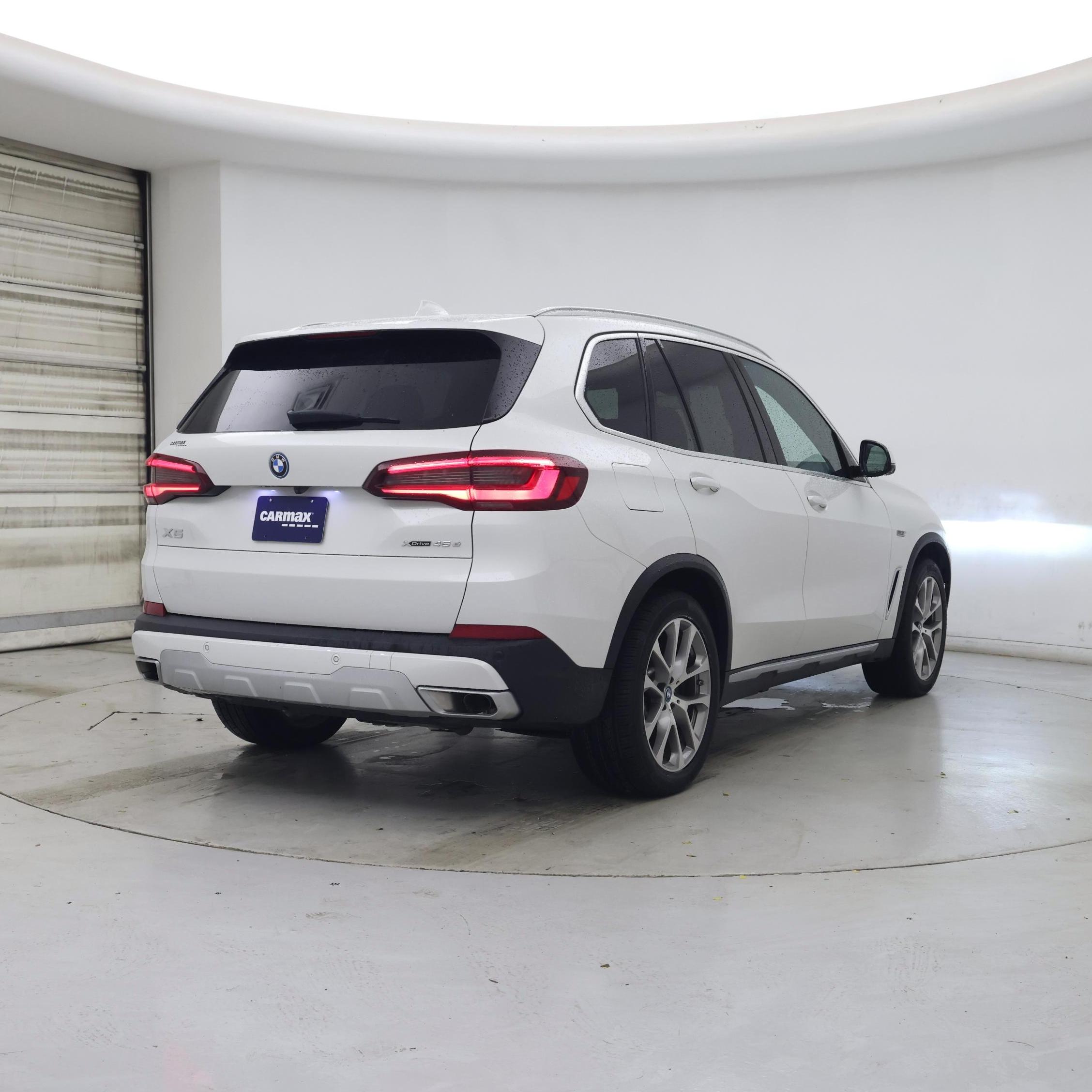 Thumbnail: 2023 BMW X5 - 8
