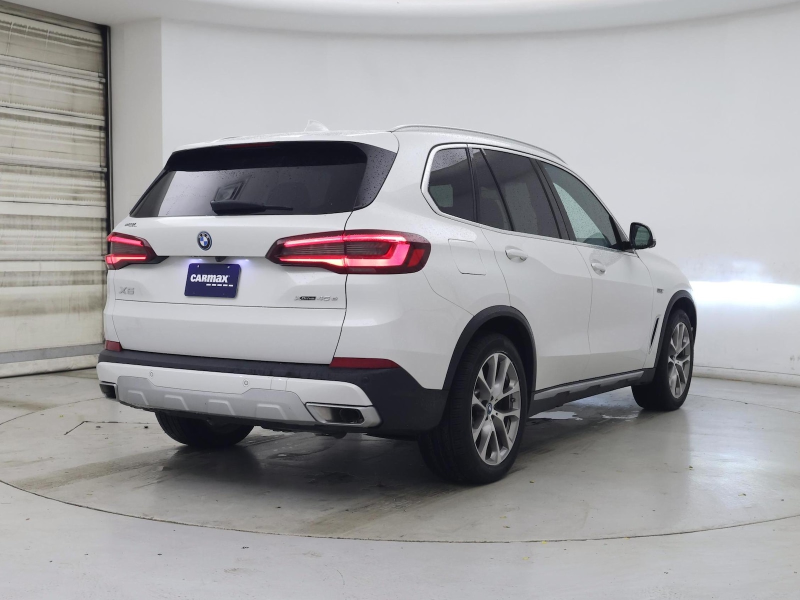 2023 BMW X5 45e - Photo 9