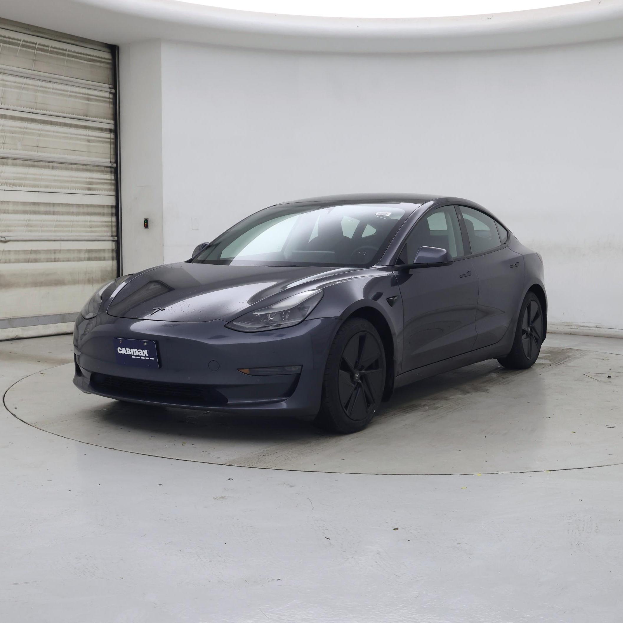 Thumbnail: 2022 Tesla Model 3 - 4
