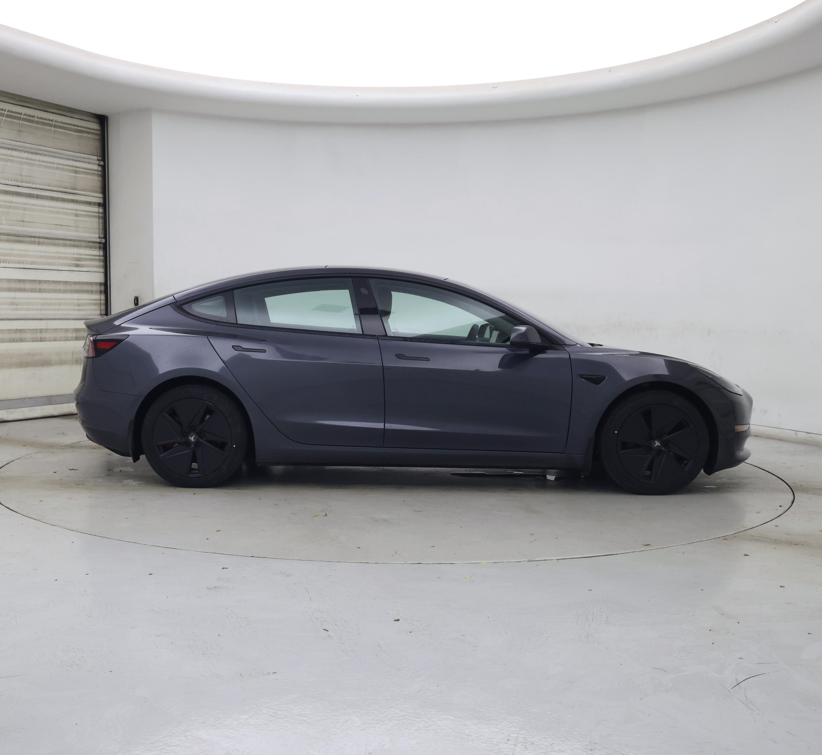 Thumbnail: 2022 Tesla Model 3 - 7