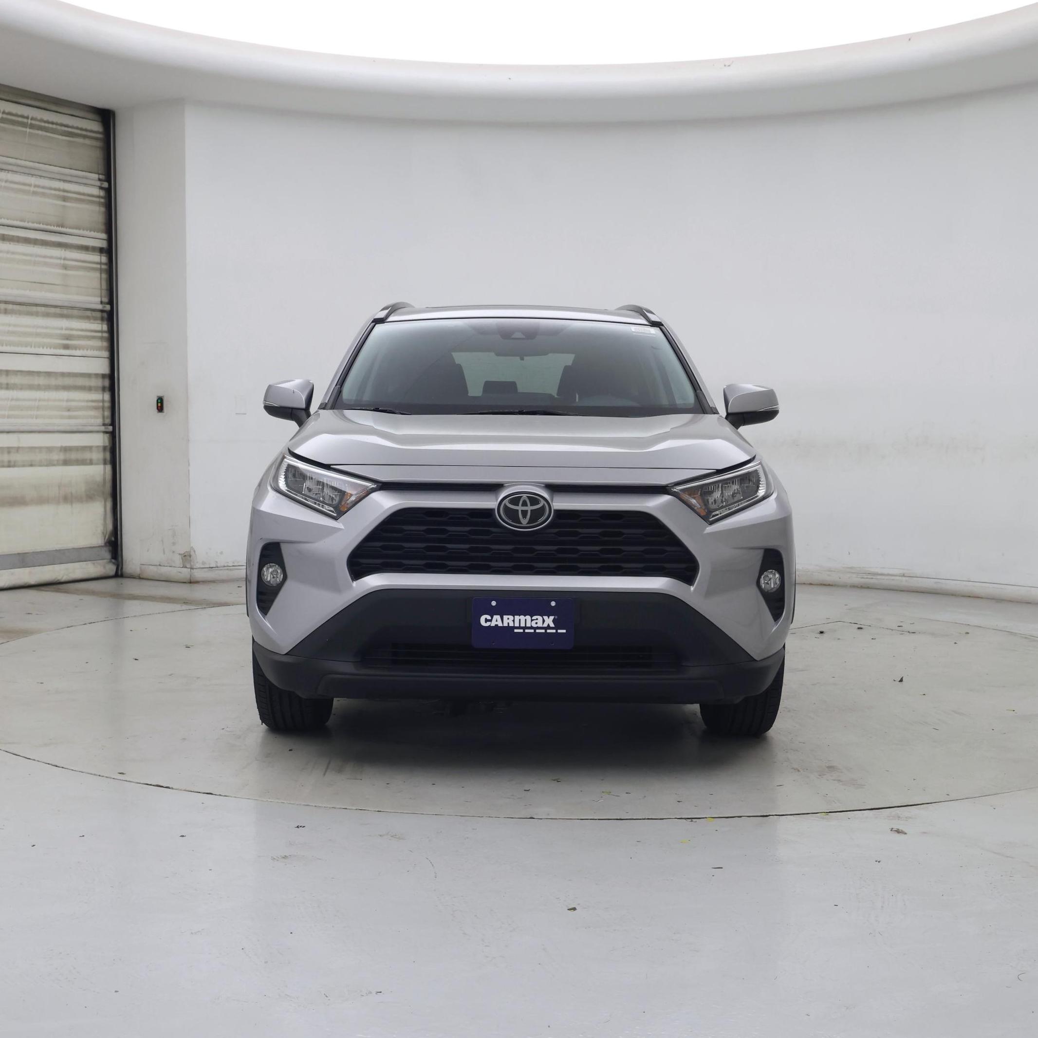 Thumbnail: 2019 Toyota RAV4 - 5