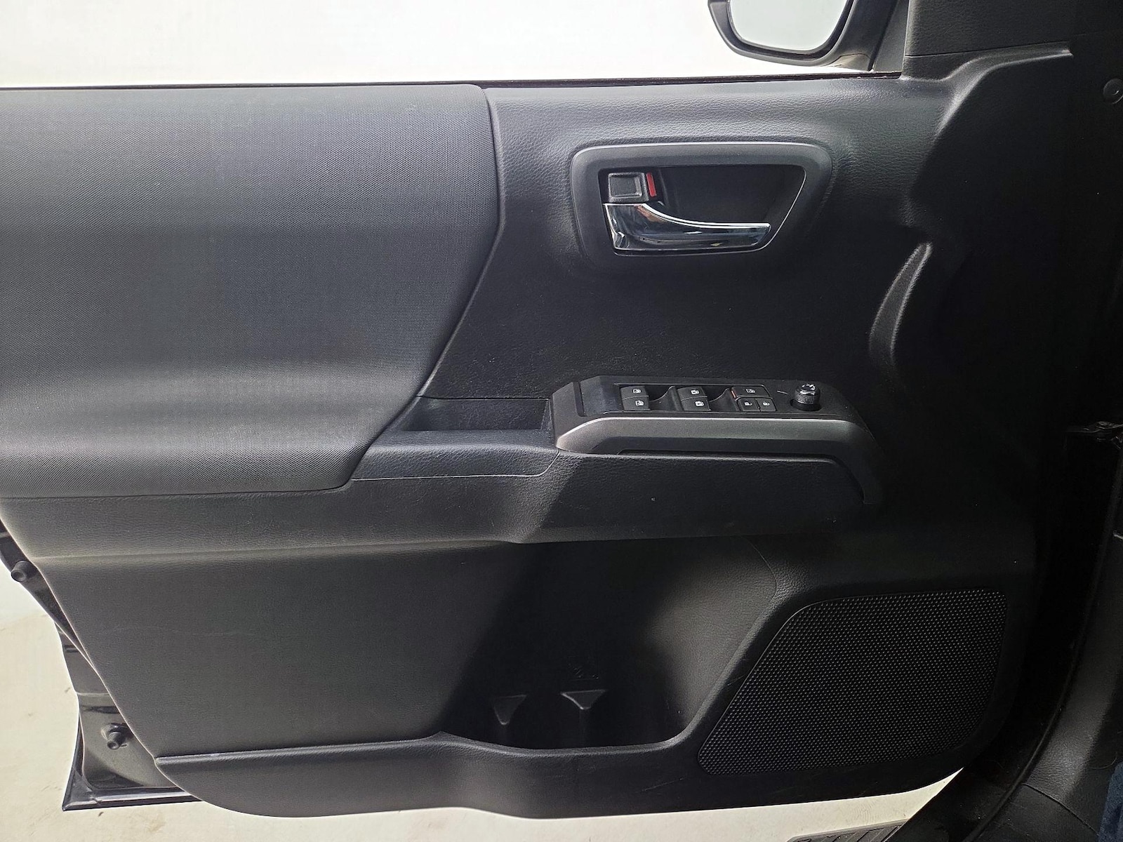 2021 Toyota Tacoma TRD Sport - Photo 13