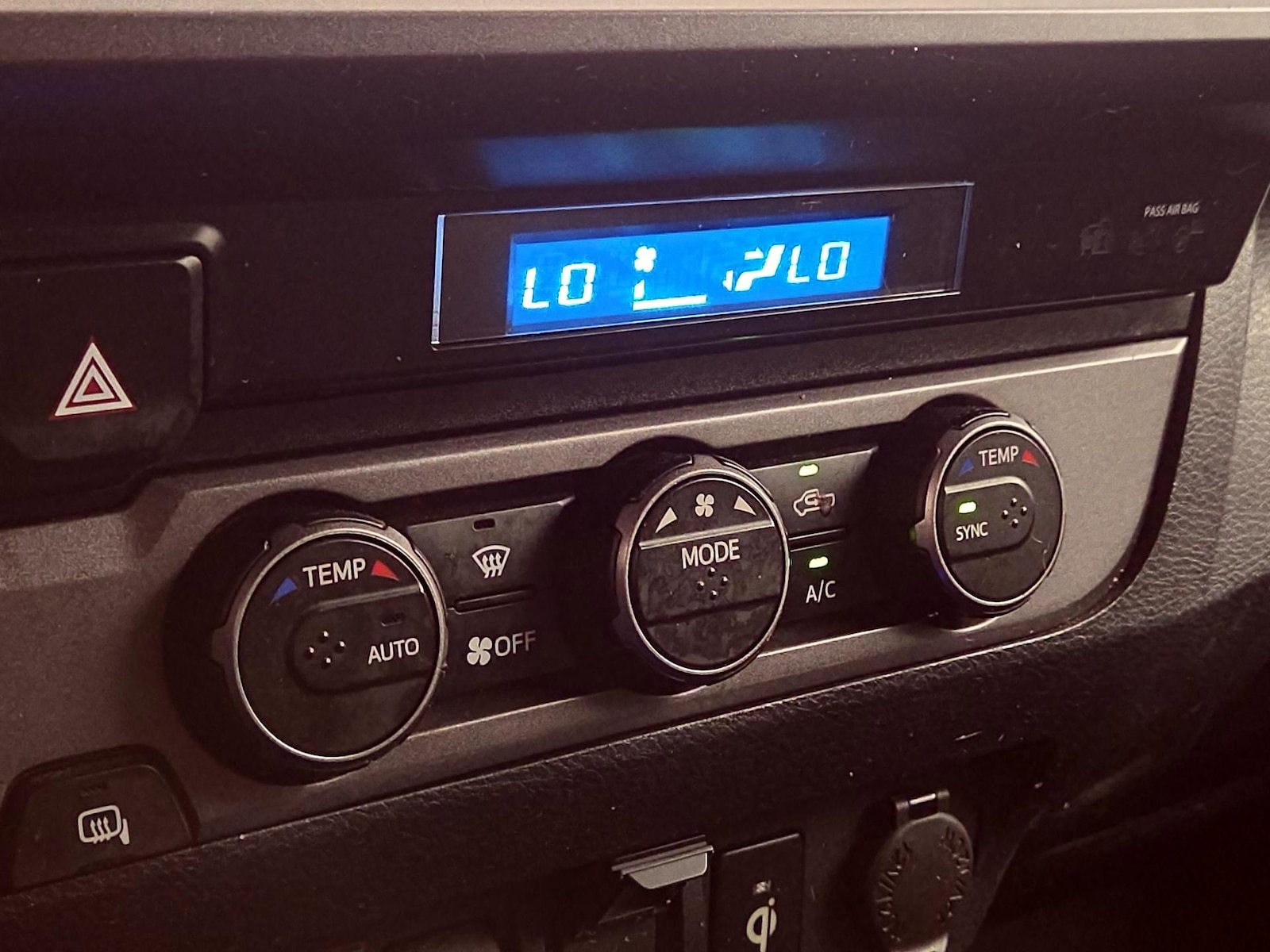 2021 Toyota Tacoma TRD Sport - Photo 17