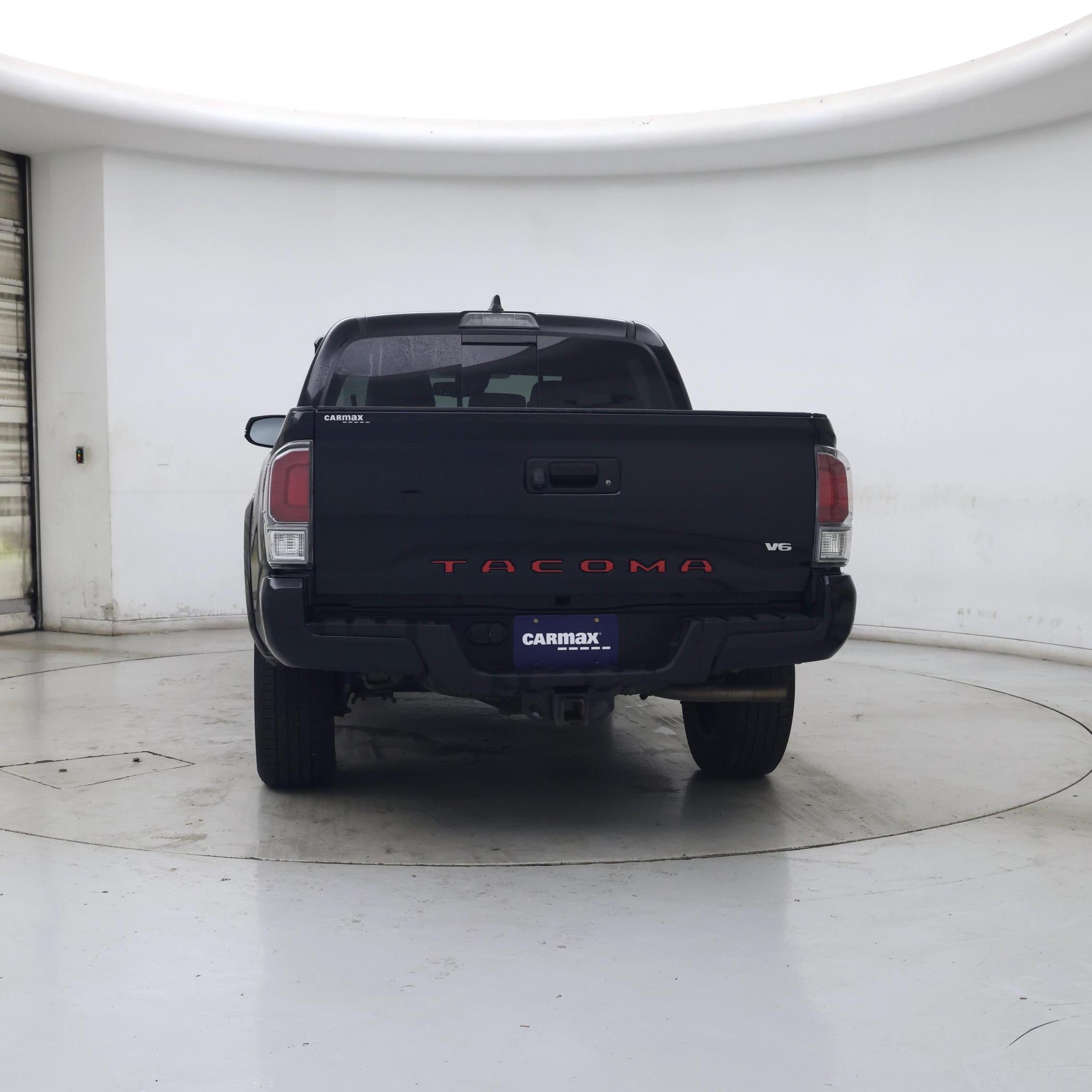 Thumbnail: 2021 Toyota Tacoma - 6