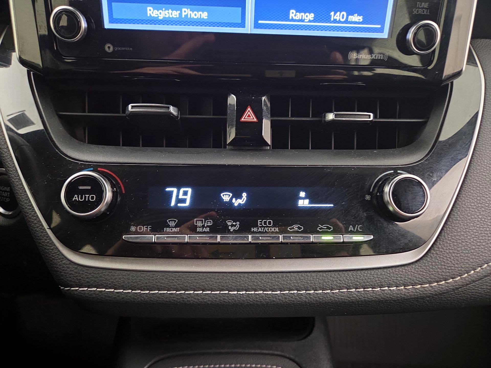 Thumbnail: 2021 Toyota Corolla - 16