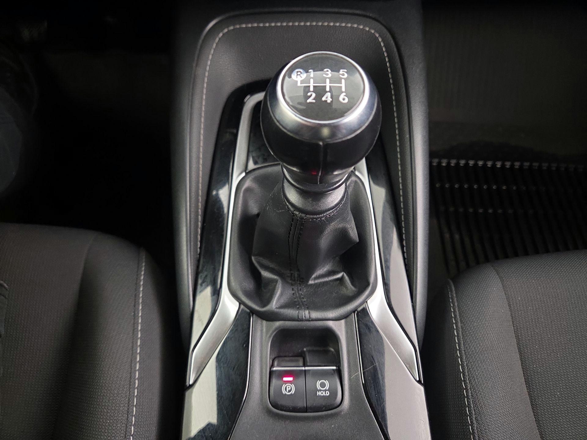 Thumbnail: 2021 Toyota Corolla - 17