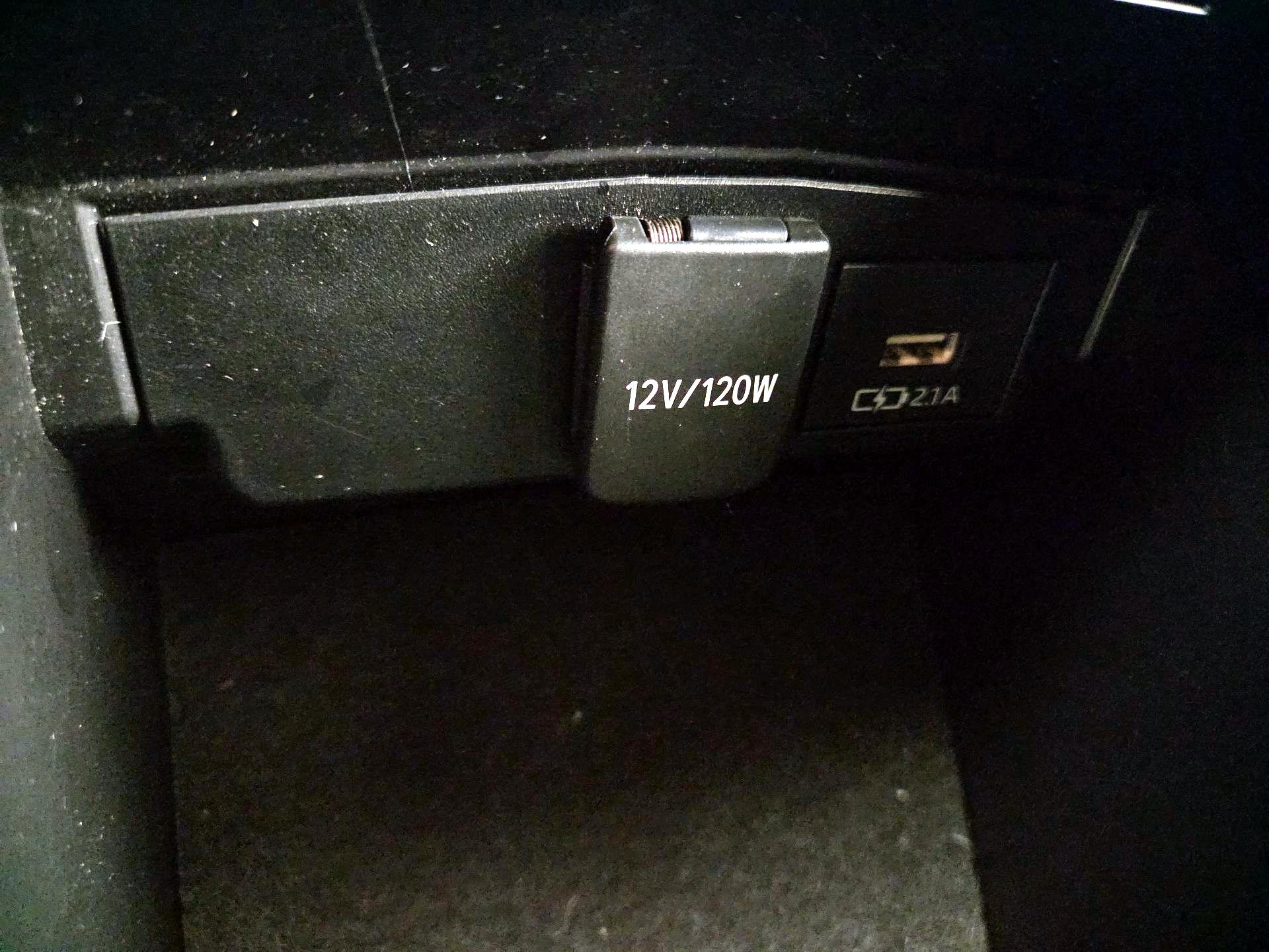 Thumbnail: 2021 Toyota Corolla - 18