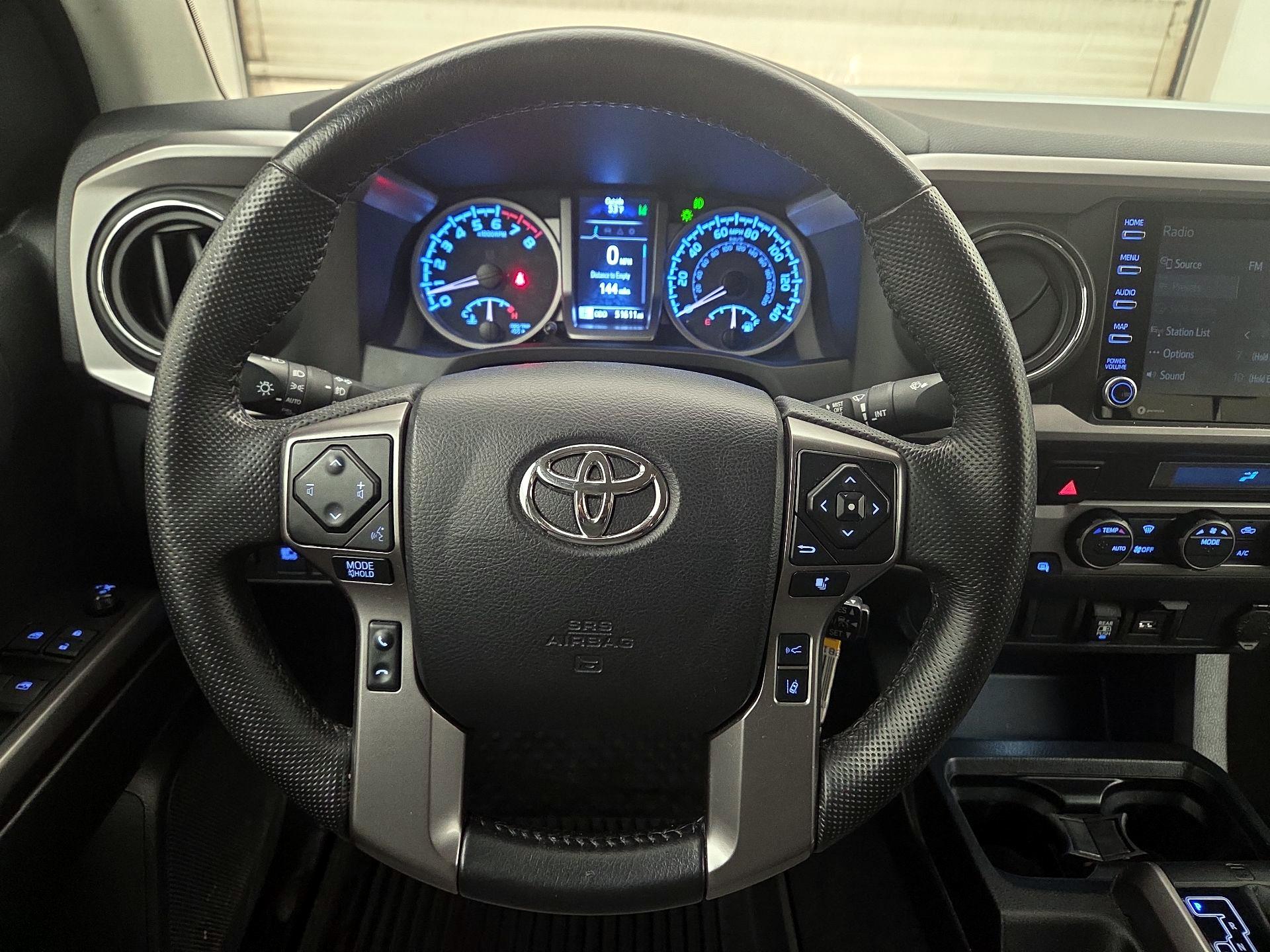 Thumbnail: 2022 Toyota Tacoma - 10