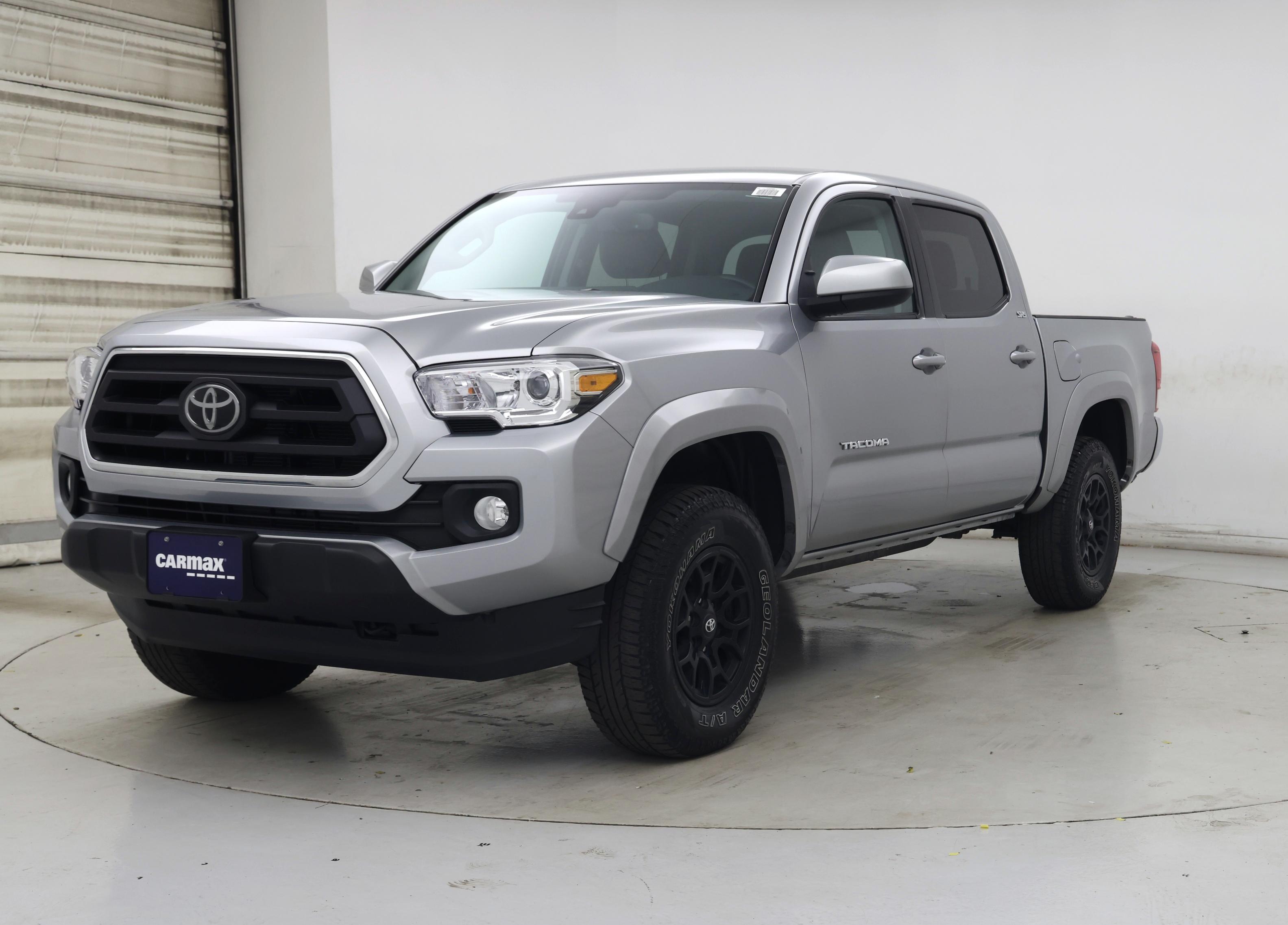 Thumbnail: 2022 Toyota Tacoma - 4