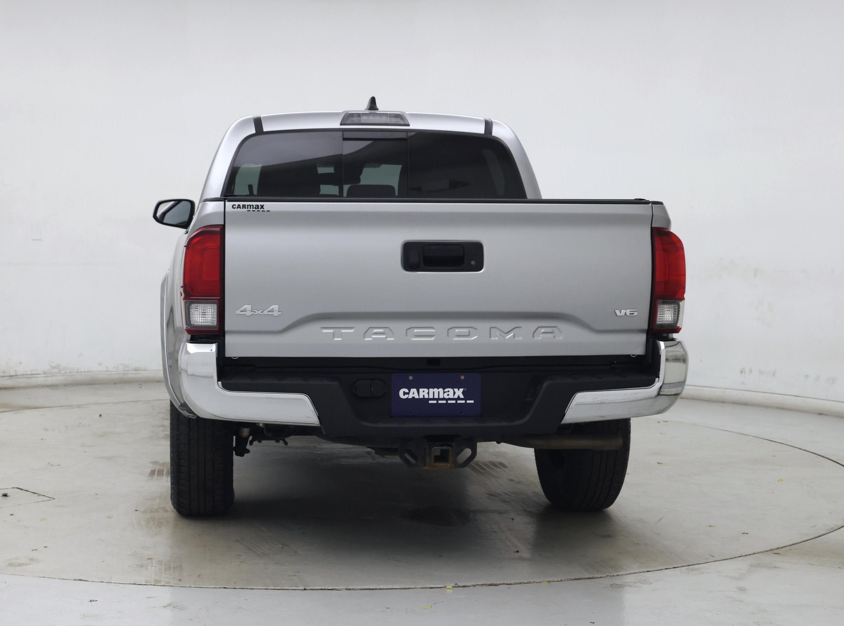 Thumbnail: 2022 Toyota Tacoma - 6