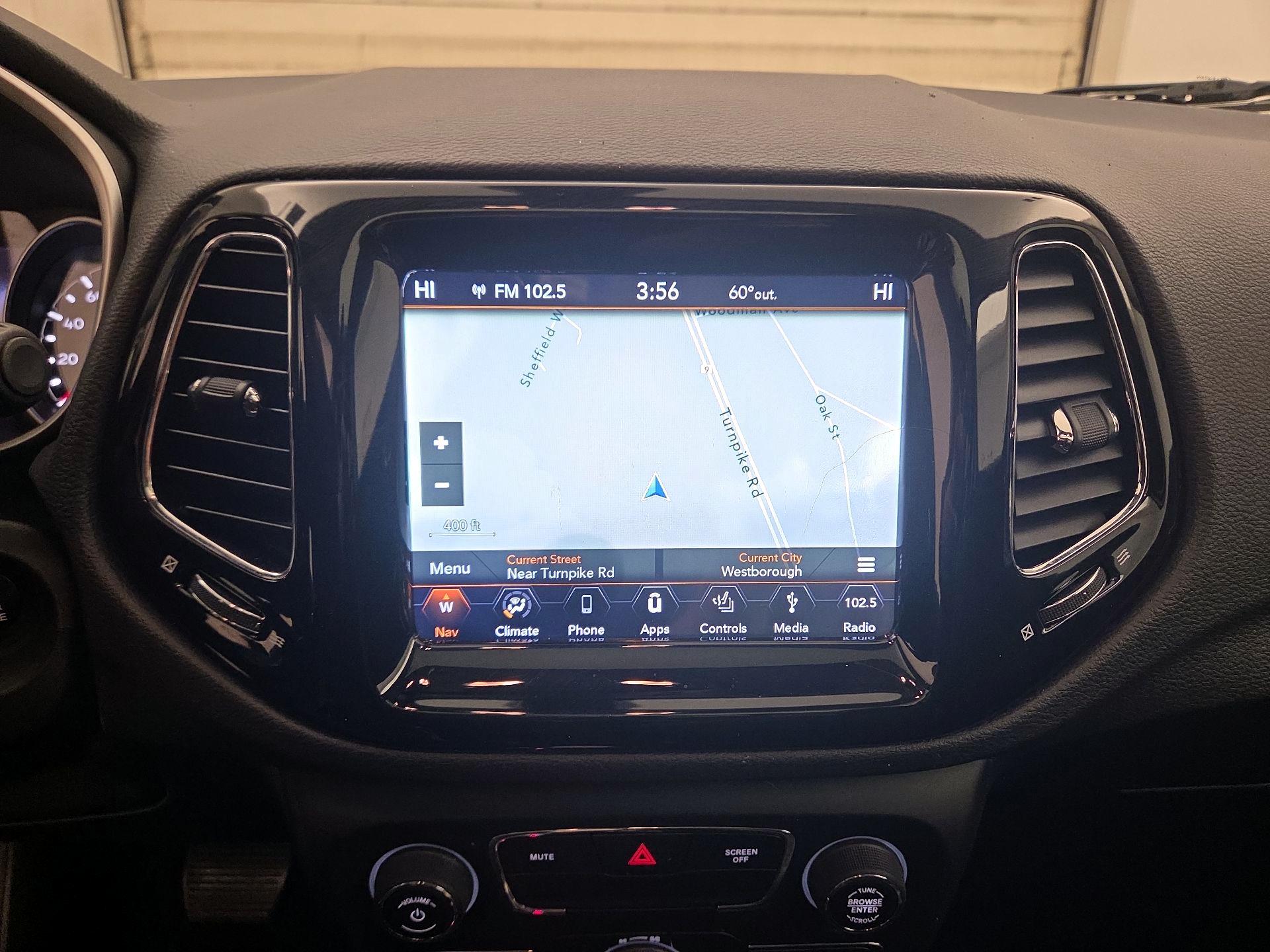 Thumbnail: 2018 Jeep Compass - 14