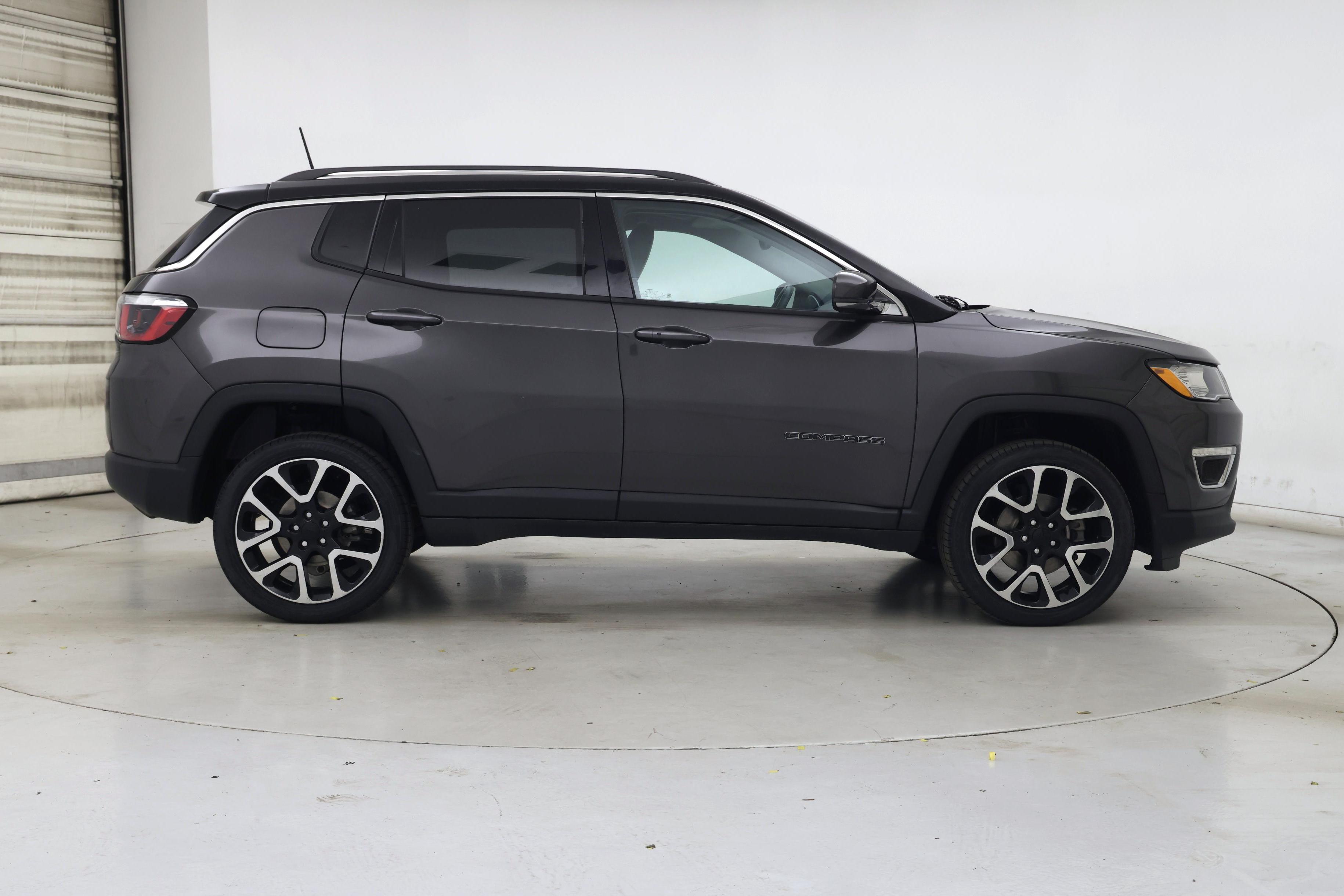 Thumbnail: 2018 Jeep Compass - 7