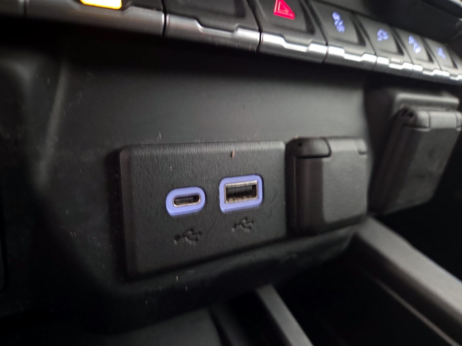 Thumbnail: 2021 GMC Sierra 1500 - 19