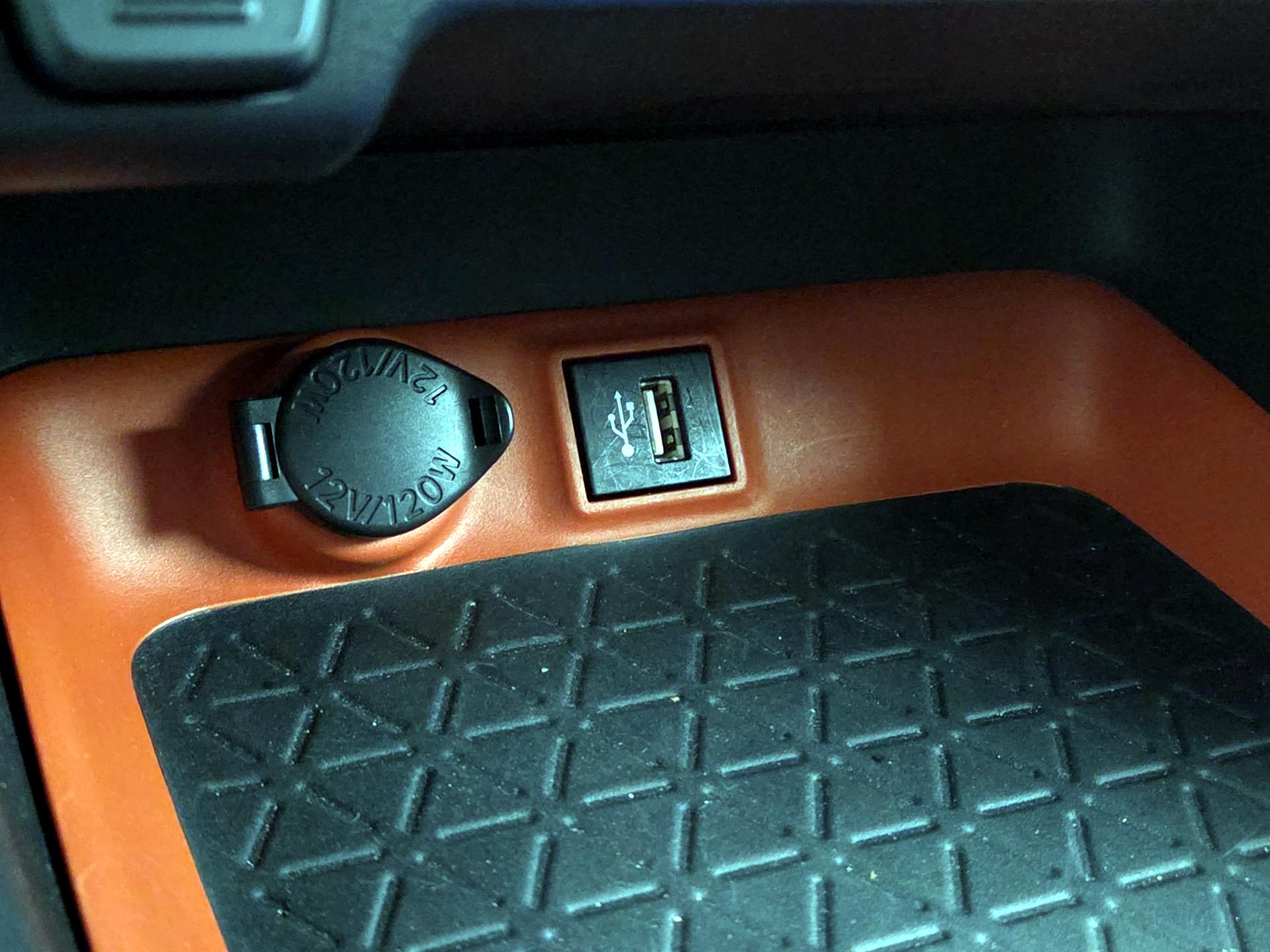 Thumbnail: 2023 Toyota RAV4 - 18