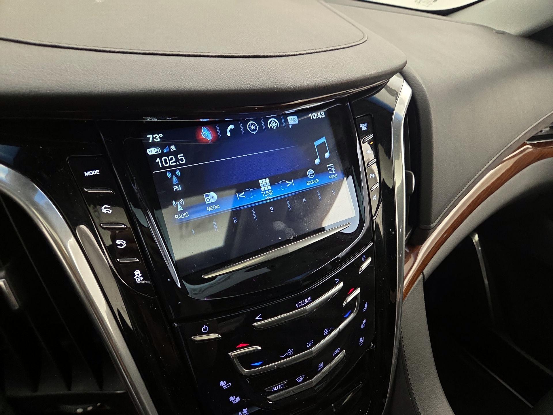 Thumbnail: 2019 Cadillac Escalade - 16