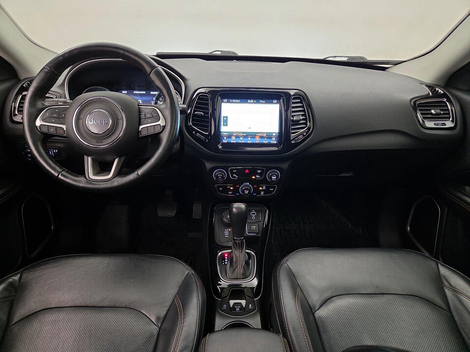 Thumbnail: 2018 Jeep Compass - 9