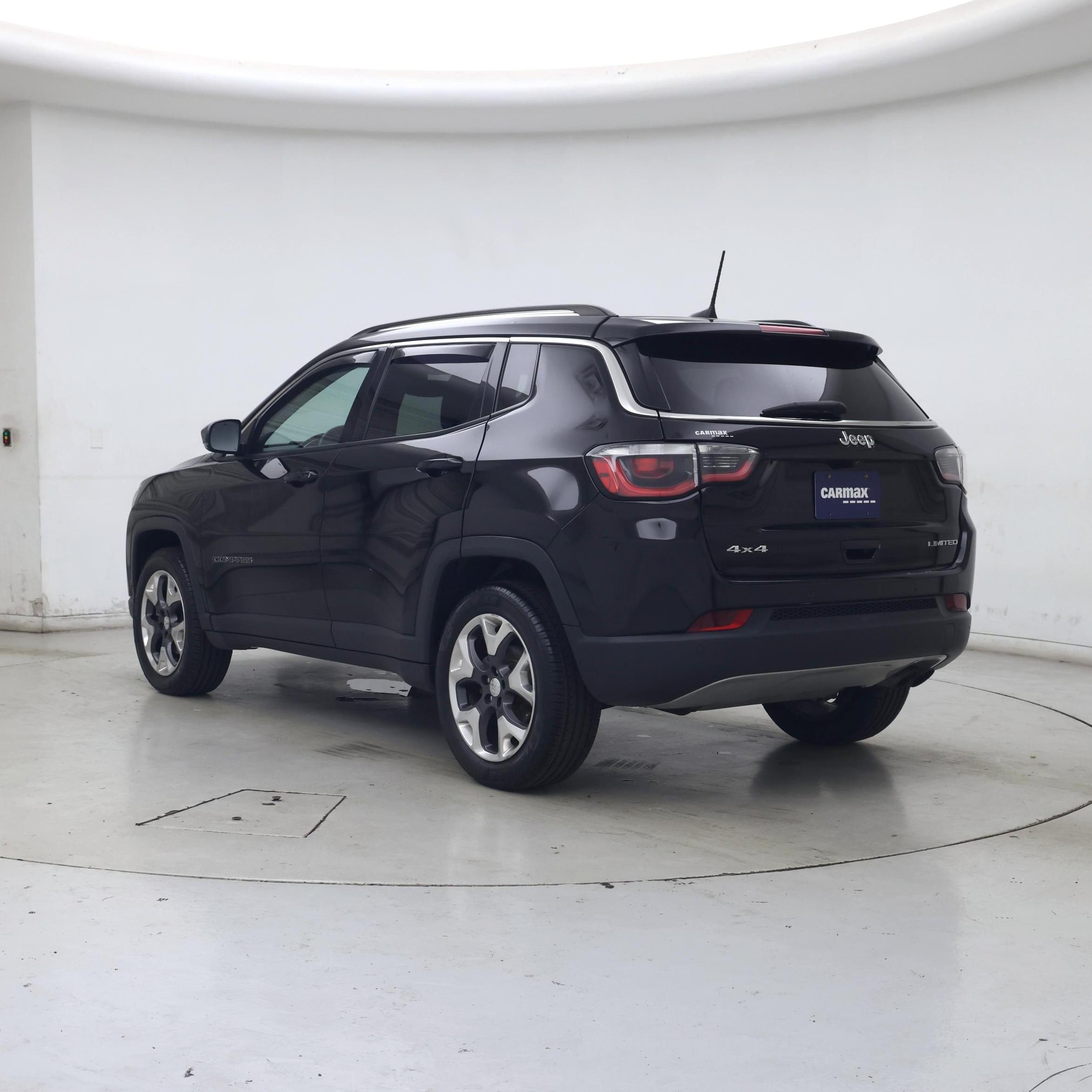 Thumbnail: 2018 Jeep Compass - 2