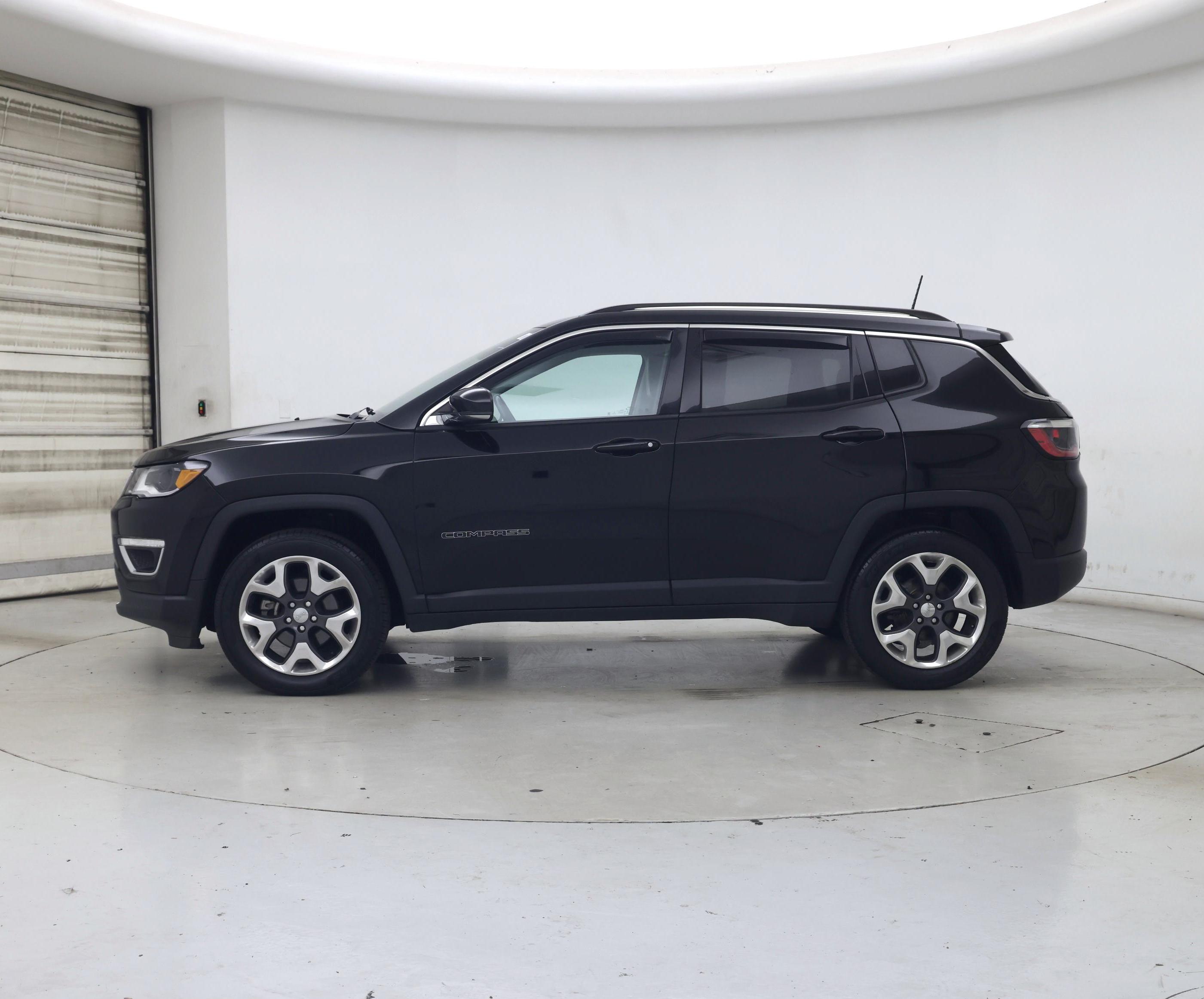 Thumbnail: 2018 Jeep Compass - 3