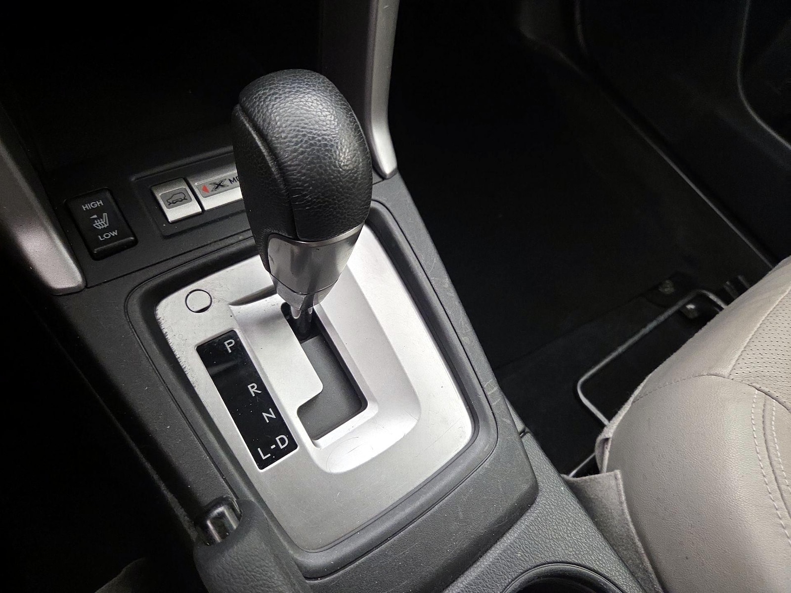2015 Subaru Forester i Limited - Photo 18