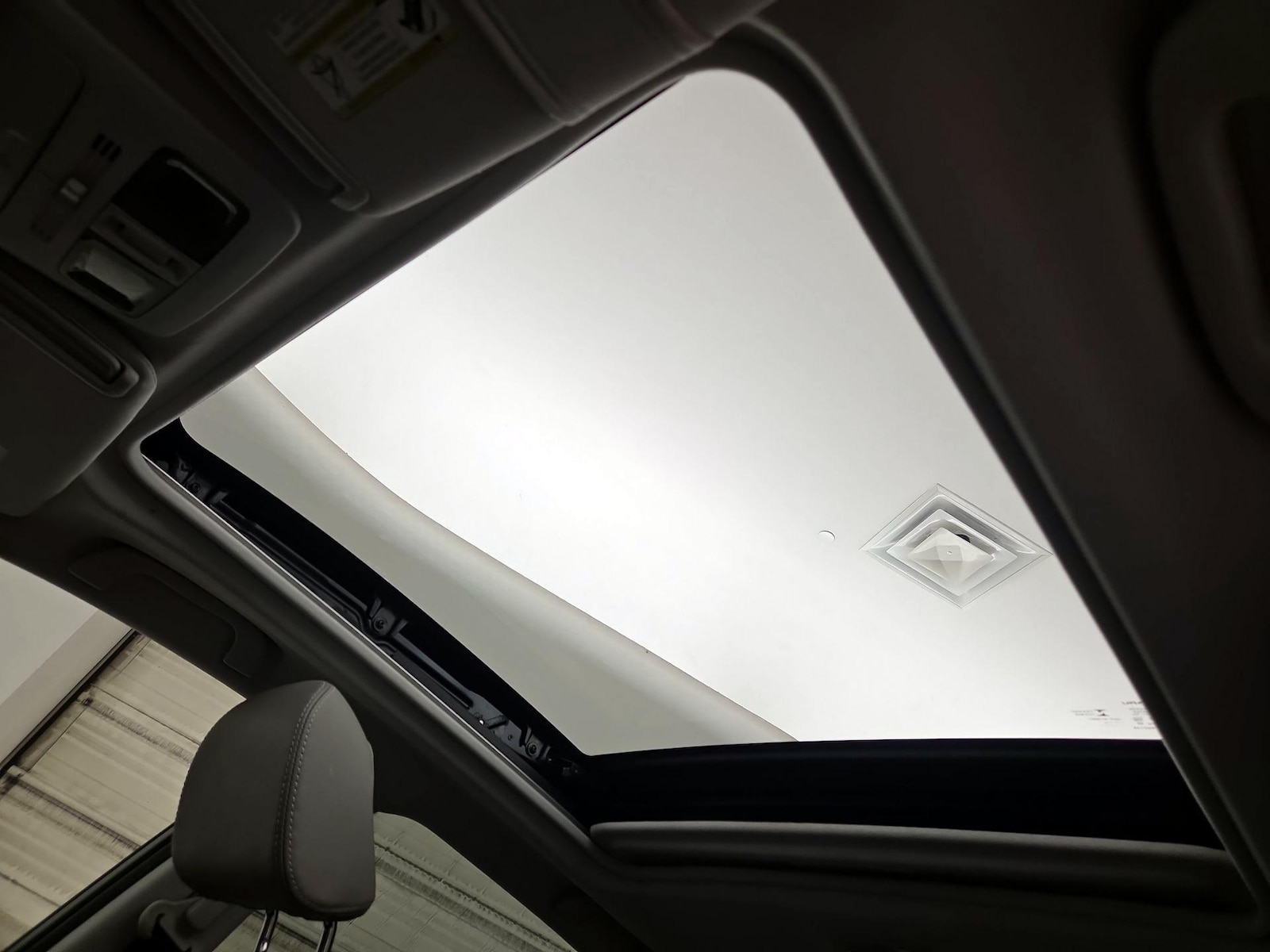 2015 Subaru Forester i Limited - Photo 20
