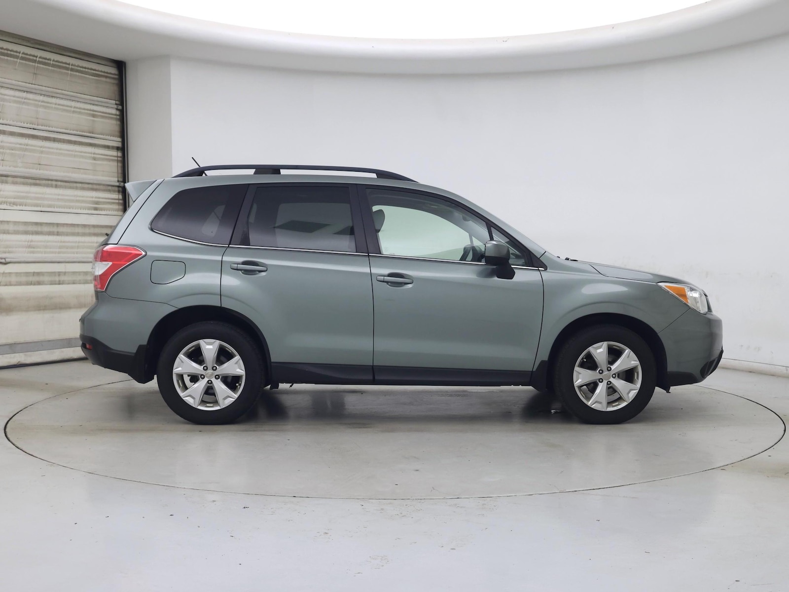 2015 Subaru Forester i Limited - Photo 8