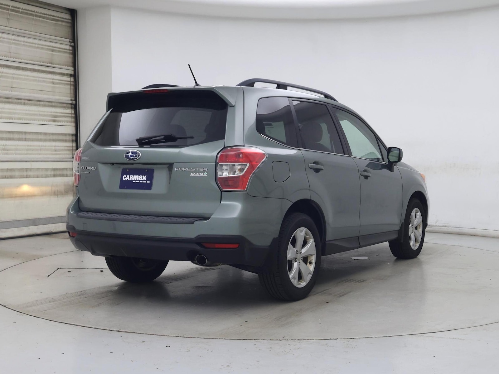 2015 Subaru Forester i Limited - Photo 9