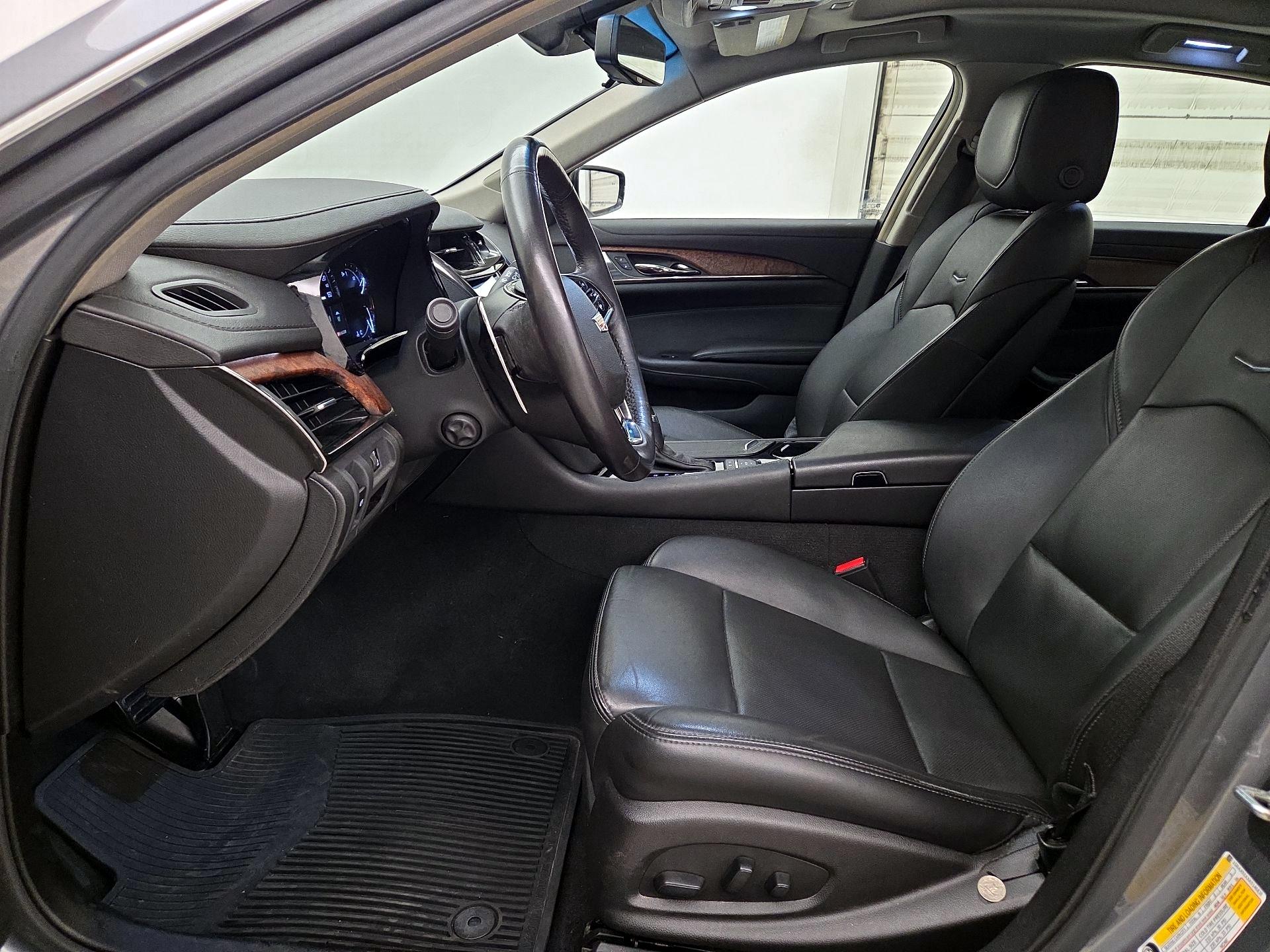Thumbnail: 2019 Cadillac CTS - 11