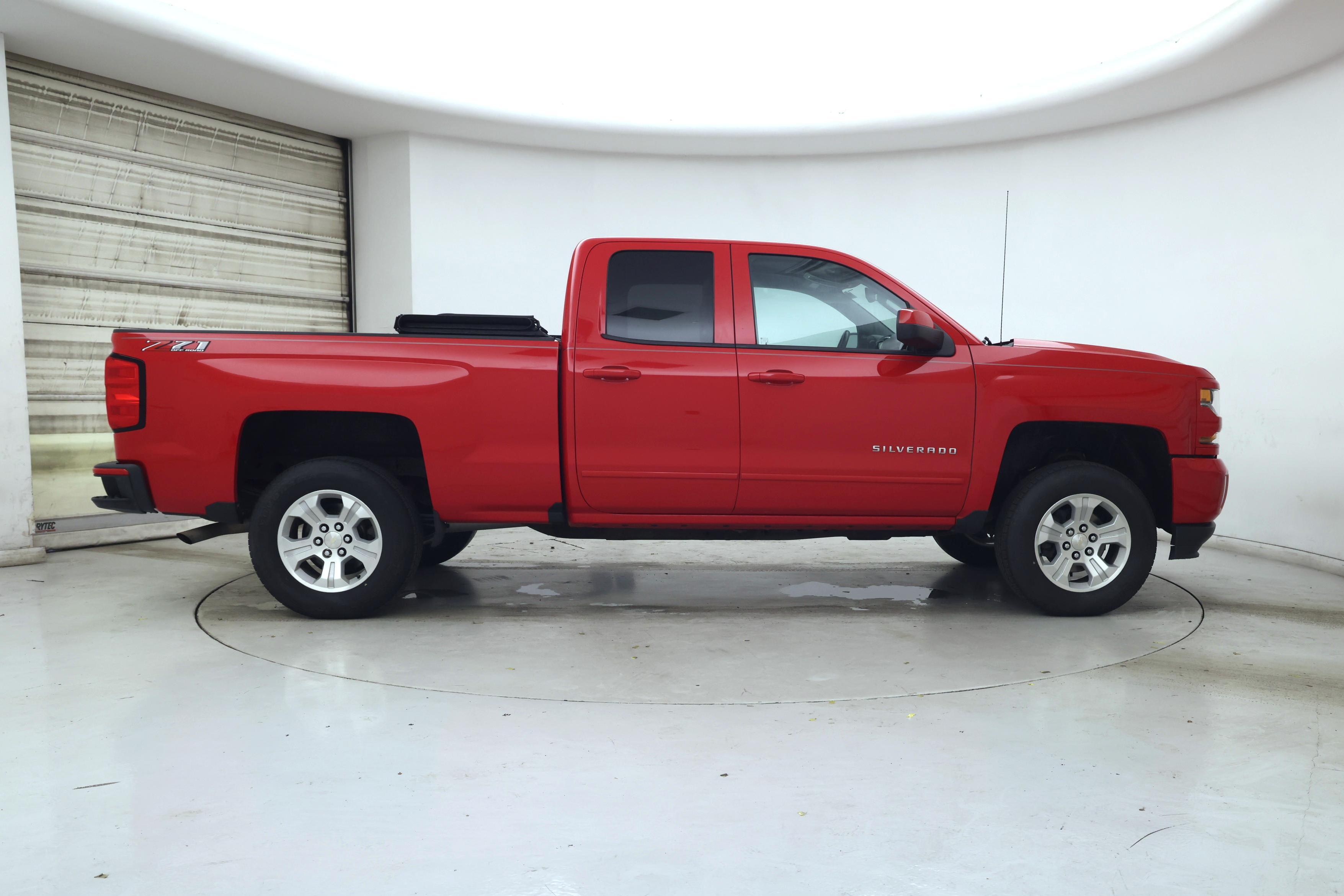 Thumbnail: 2018 Chevrolet Silverado 1500 - 7