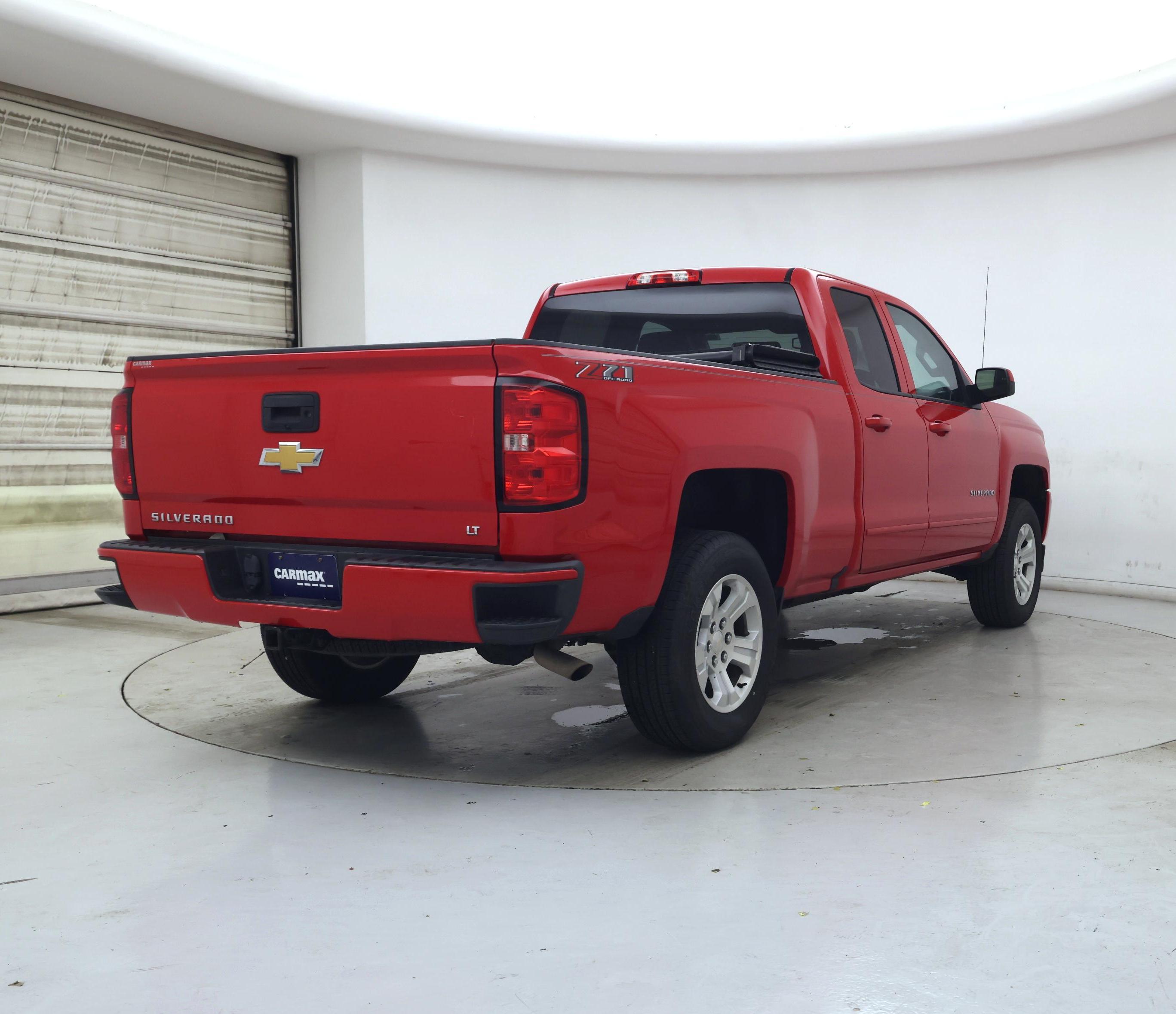 Thumbnail: 2018 Chevrolet Silverado 1500 - 8