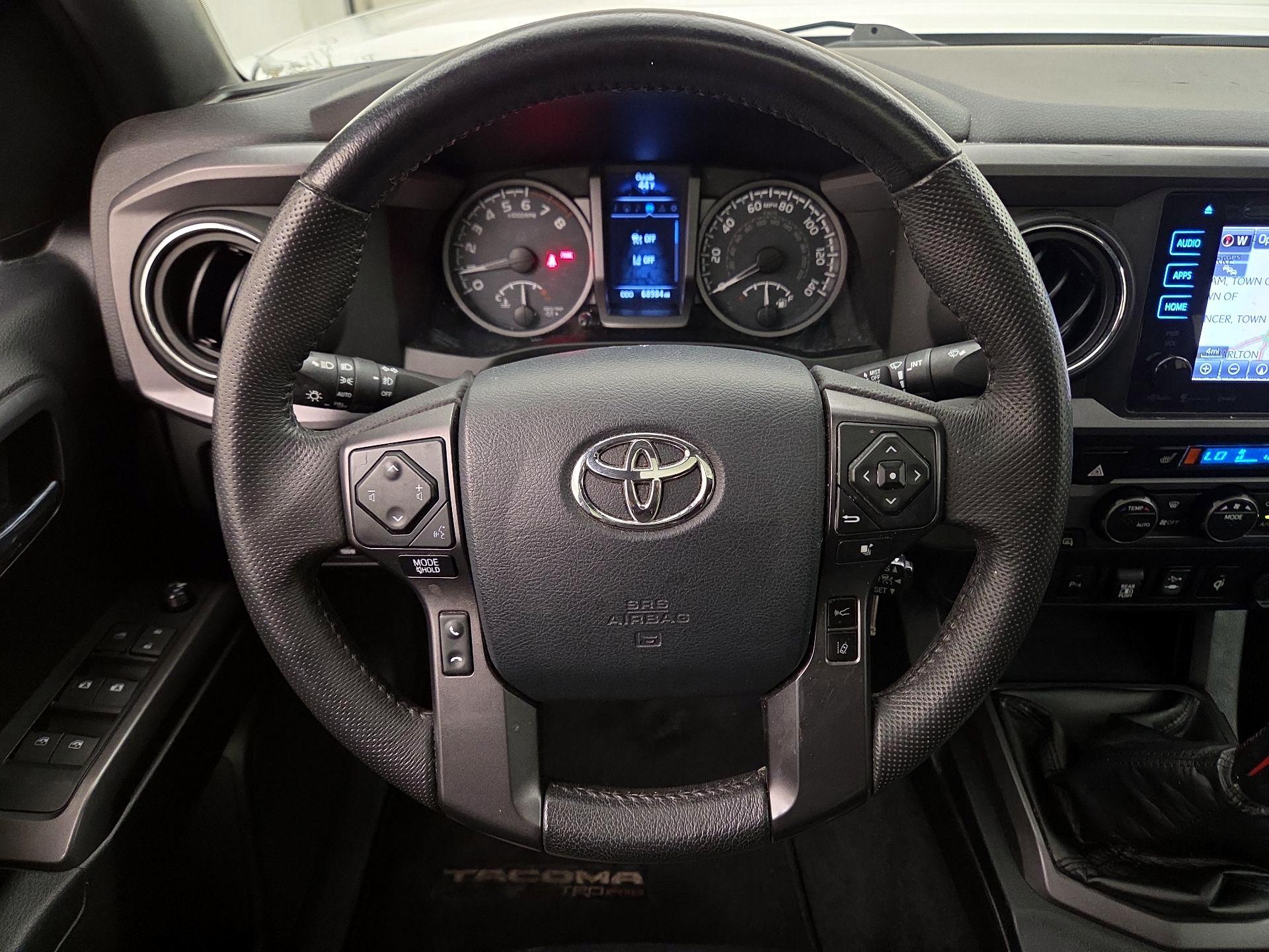 Thumbnail: 2019 Toyota Tacoma - 10
