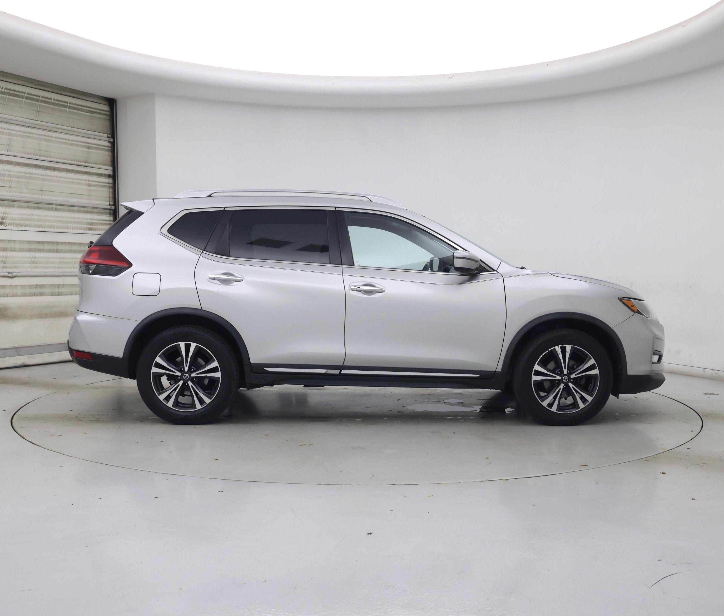 Thumbnail: 2018 Nissan Rogue - 7