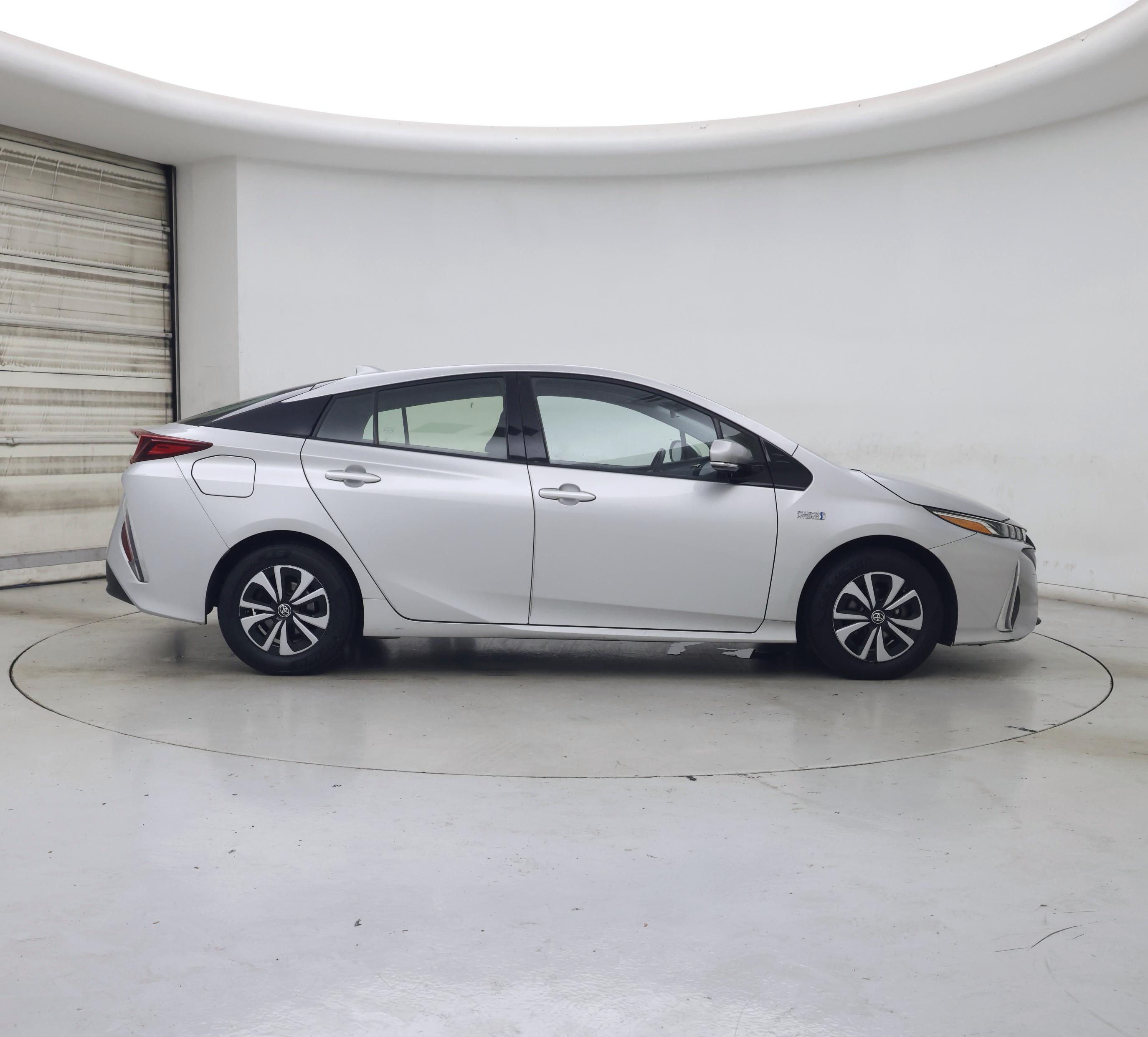Thumbnail: 2018 Toyota Prius Prime - 7