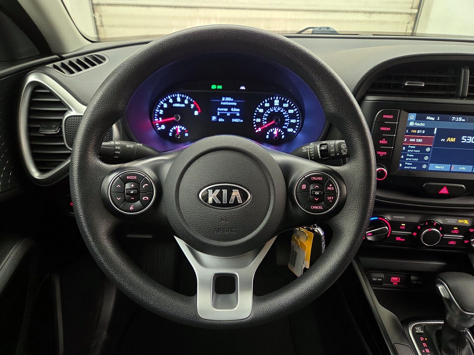 Thumbnail: 2020 Kia Soul - 10