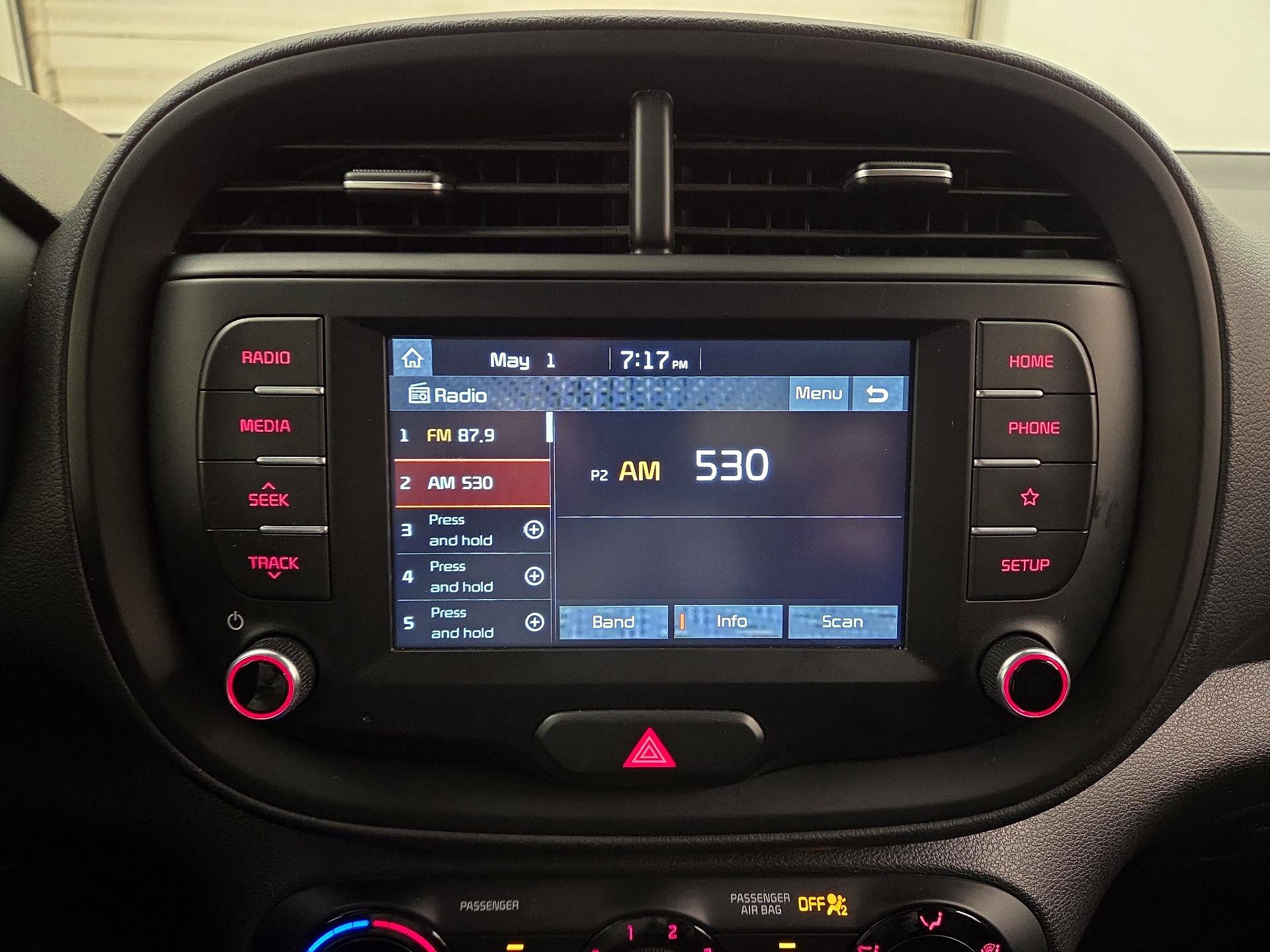Thumbnail: 2020 Kia Soul - 15