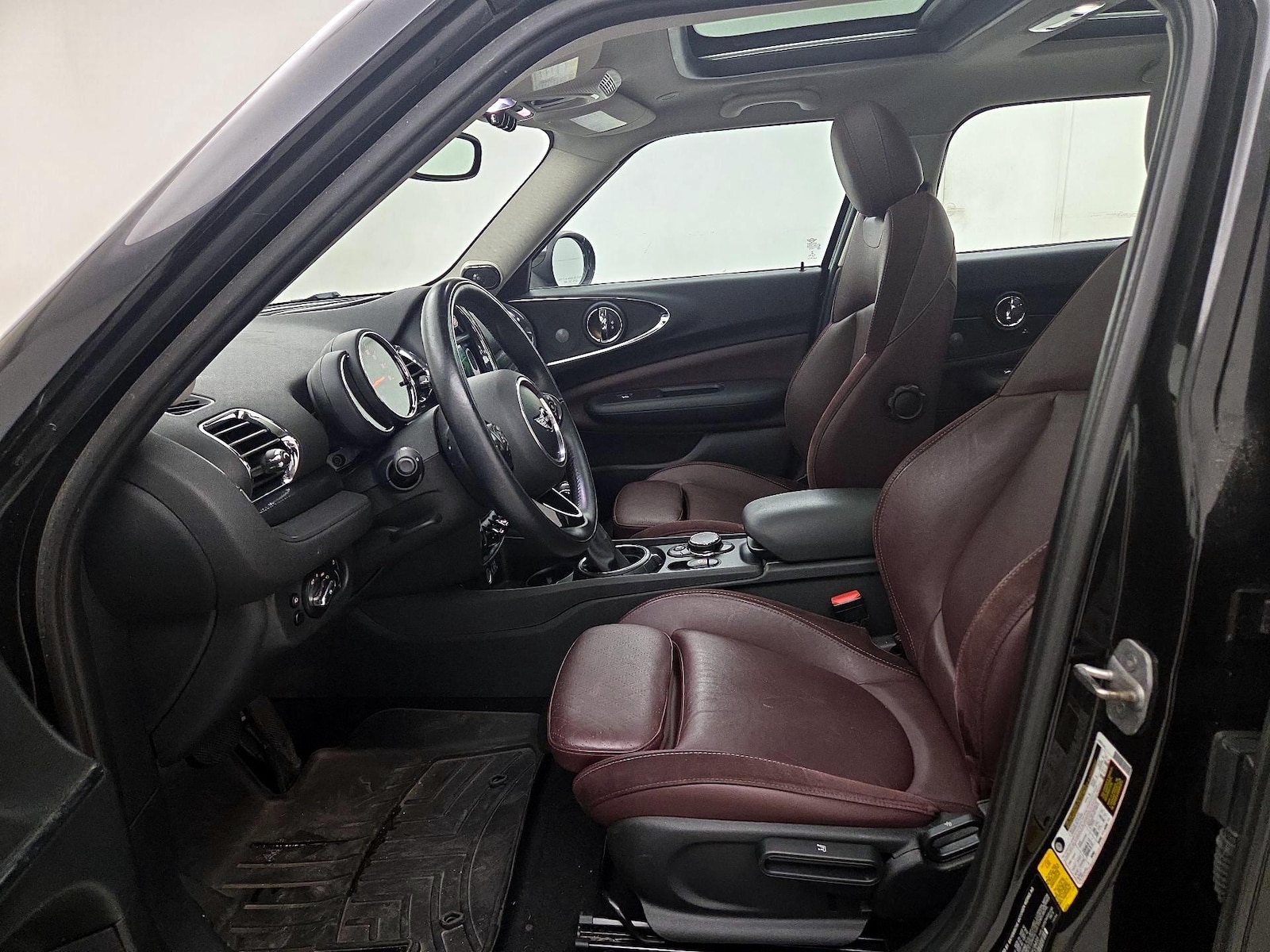 2017 MINI Clubman Base - Photo 12