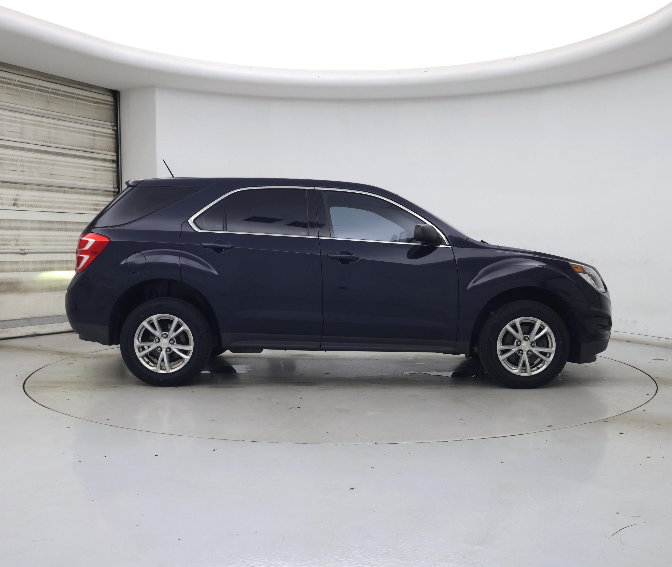 Thumbnail: 2017 Chevrolet Equinox - 7