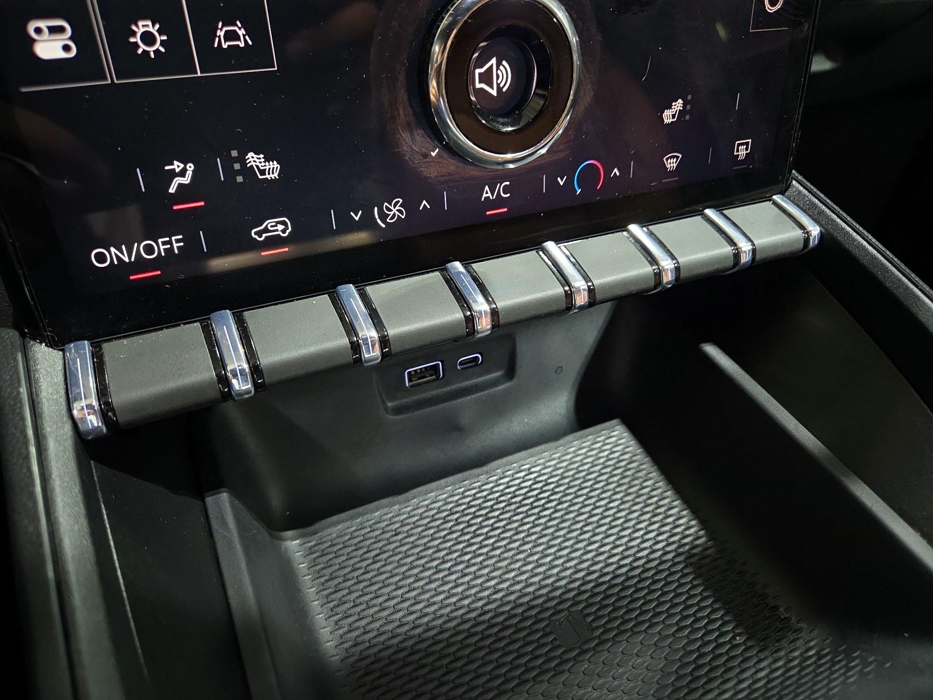 Thumbnail: 2026 GMC Terrain - 17