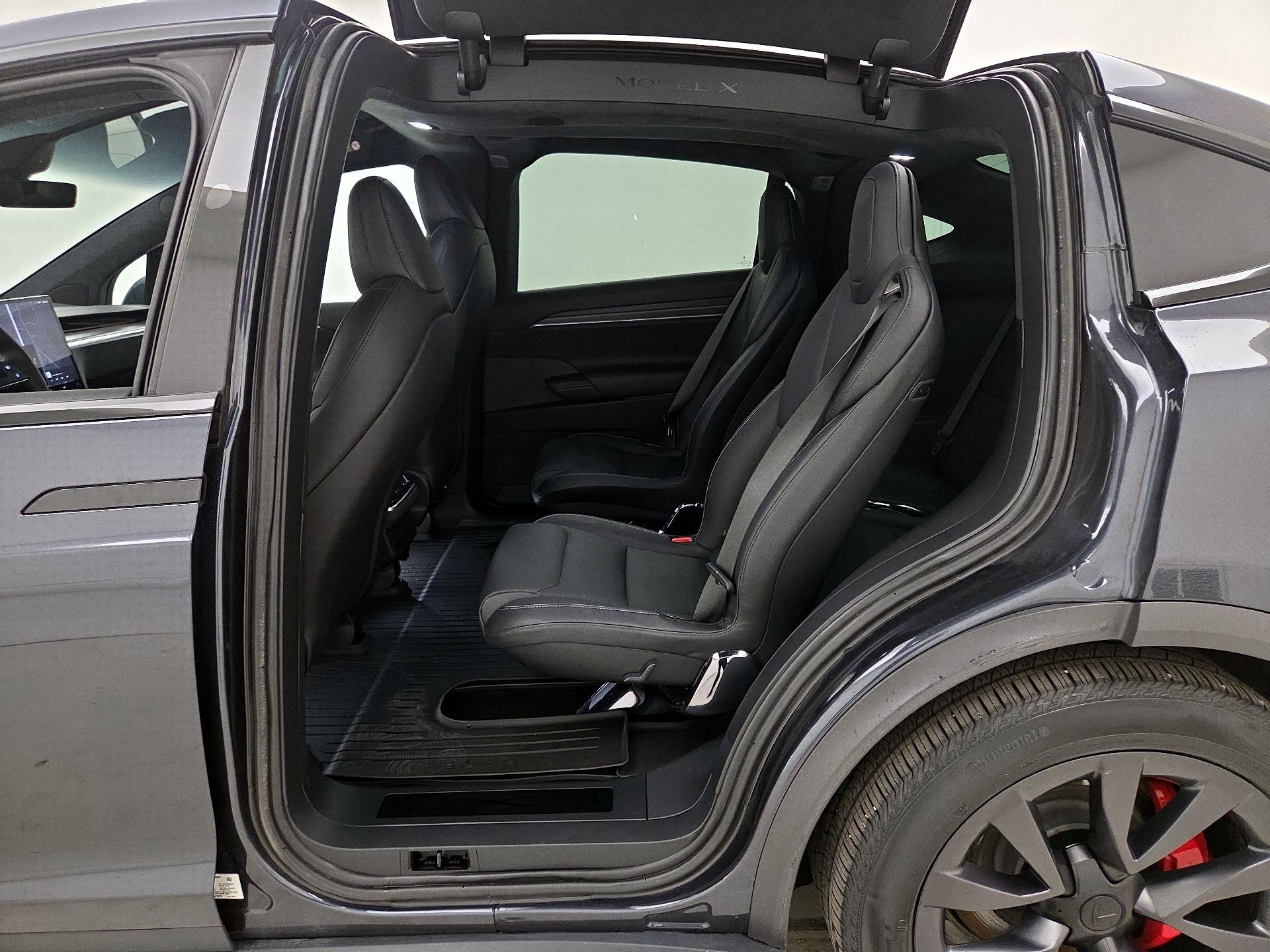 Thumbnail: 2024 Tesla Model X - 18