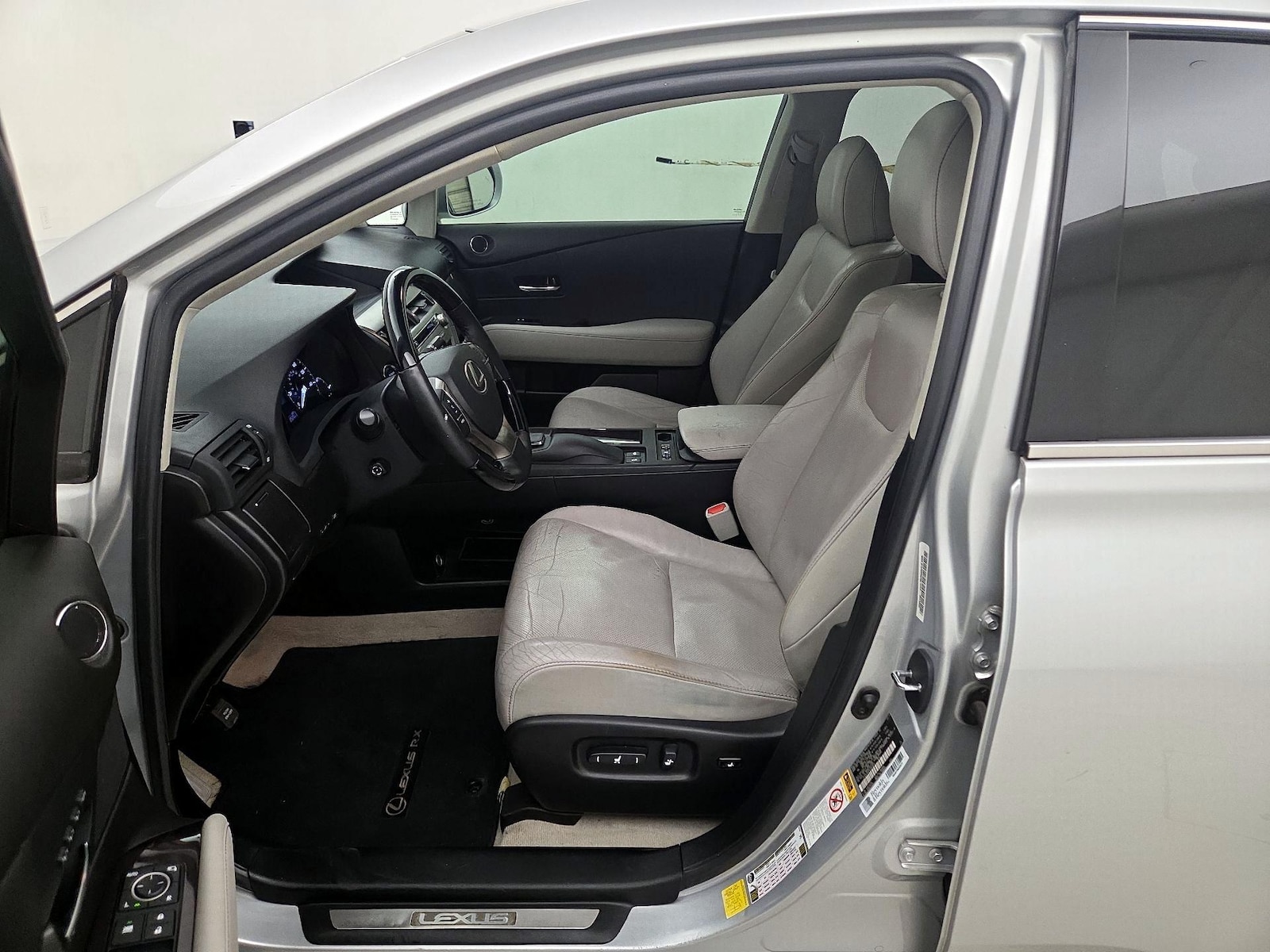 2015 Lexus RX 450h - Photo 12